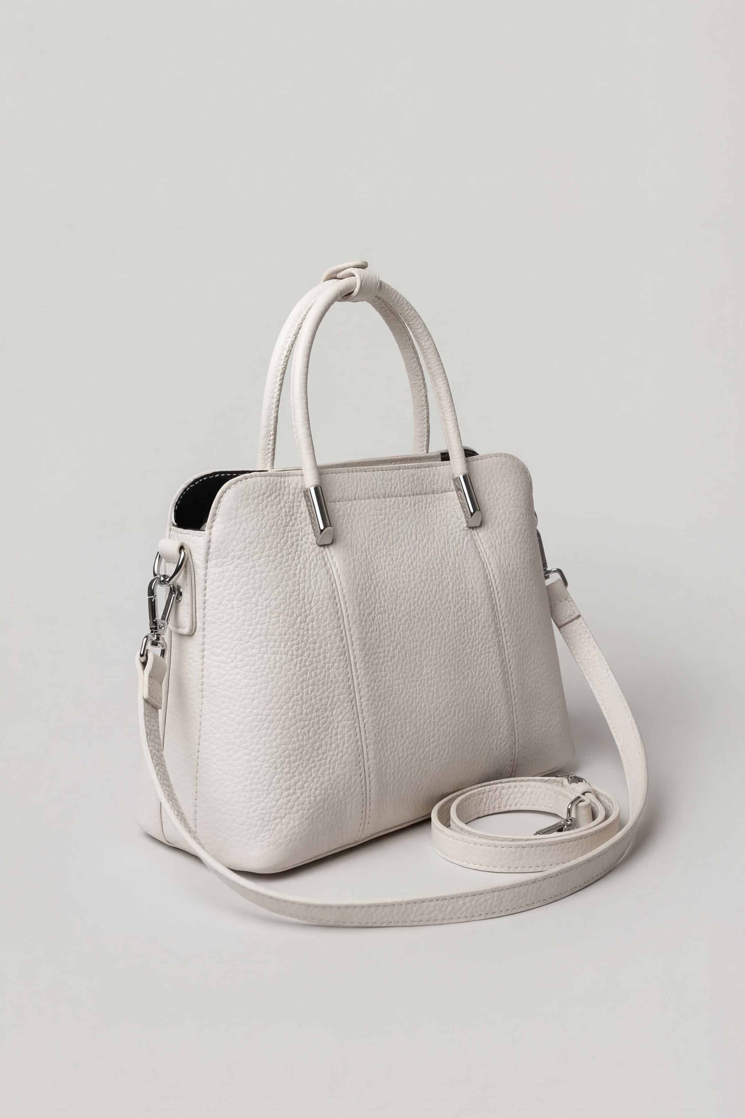 White Shoulder Bag-446352112