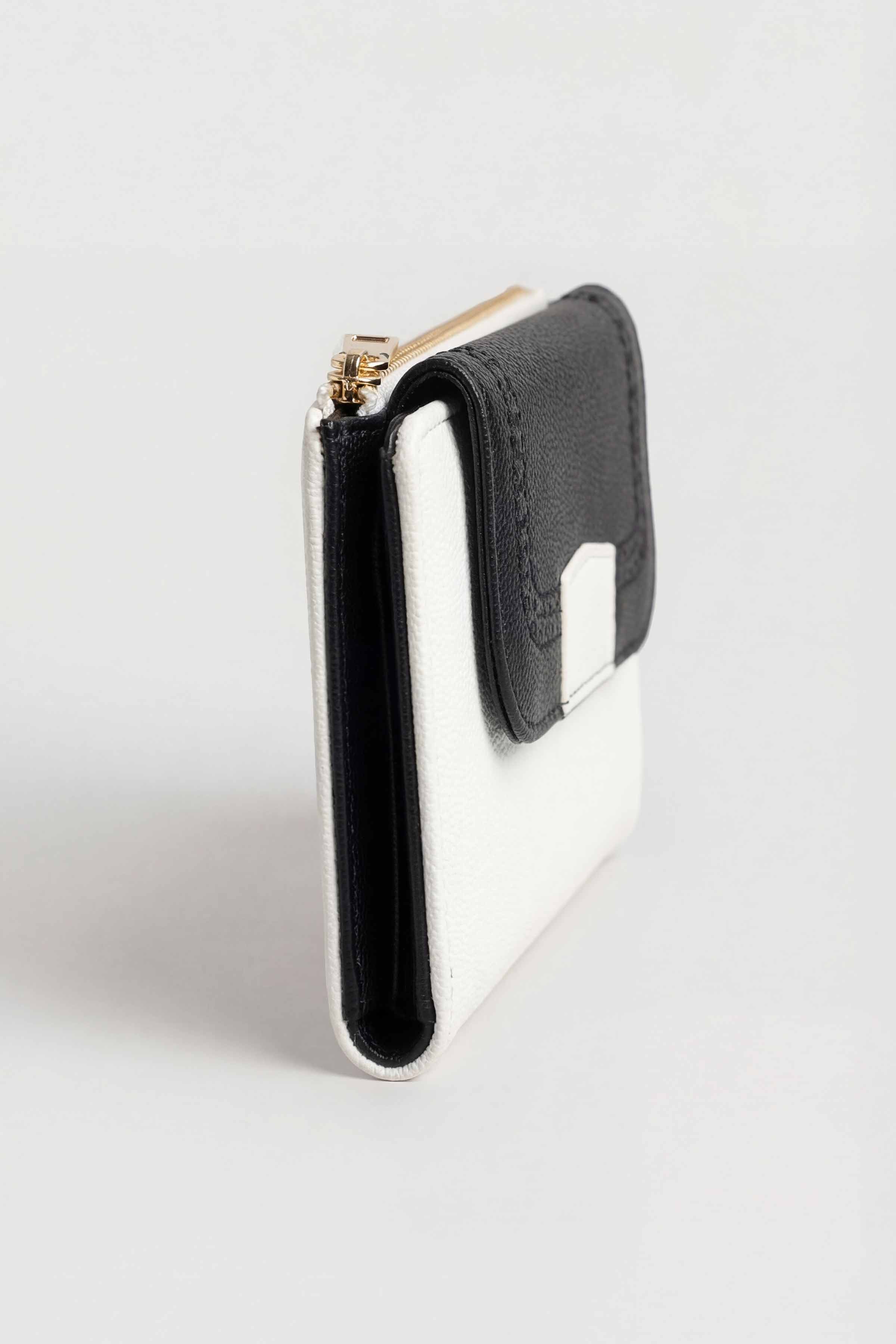 Black Wallet-446652103 for Women - Fashion Collection | Nishat | Shop Online