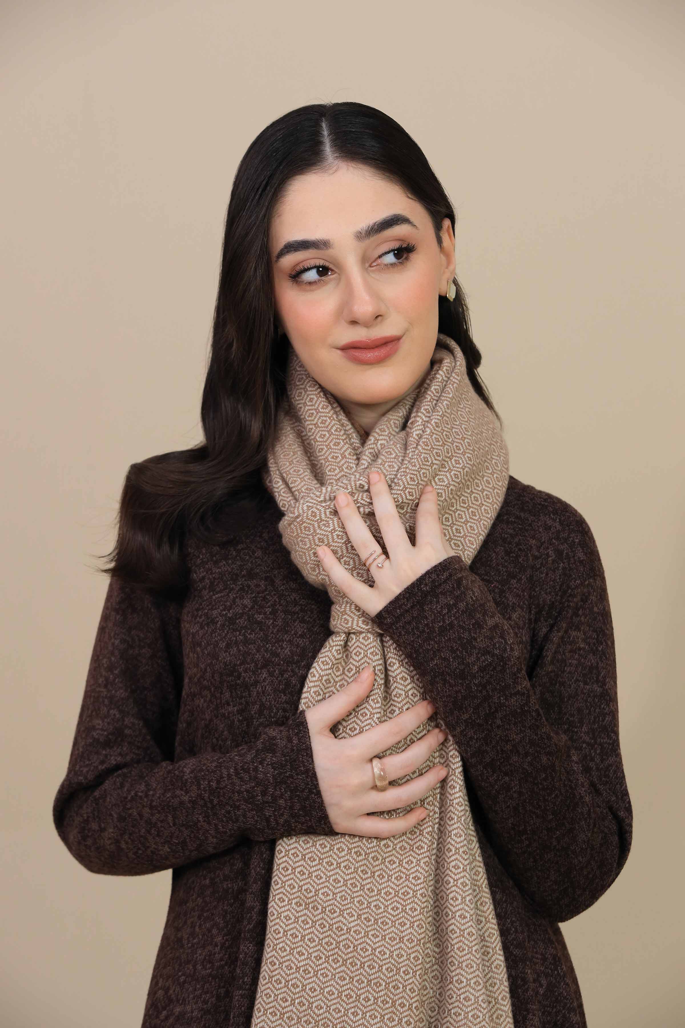 Red Women Shawl-446702101 for Women – Women Shawl Collection | Nishat | Shop Online