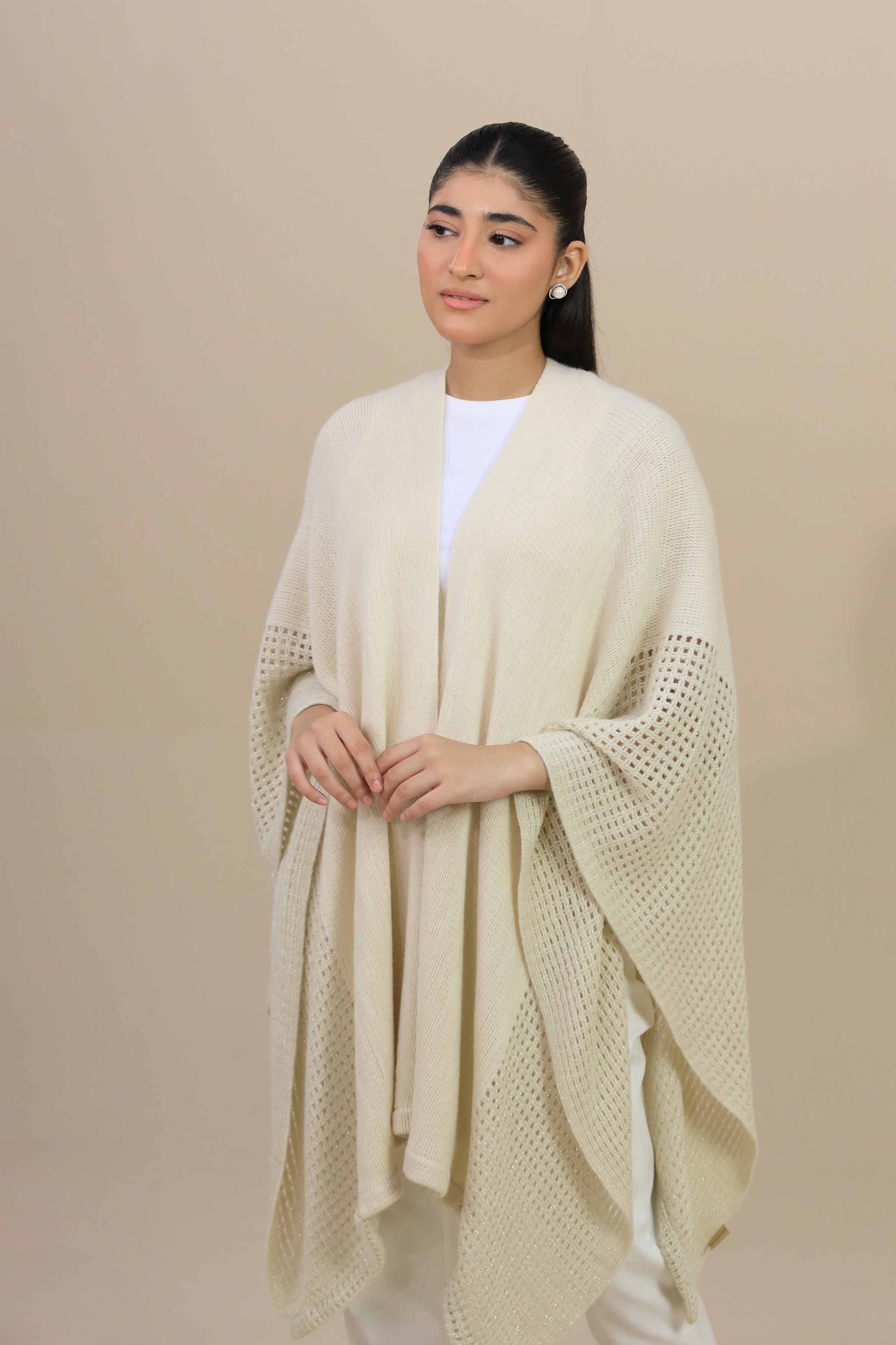 Off White Cape Shawl-447242107 for Women – Women Shawl Collection | Nishat | Shop Online