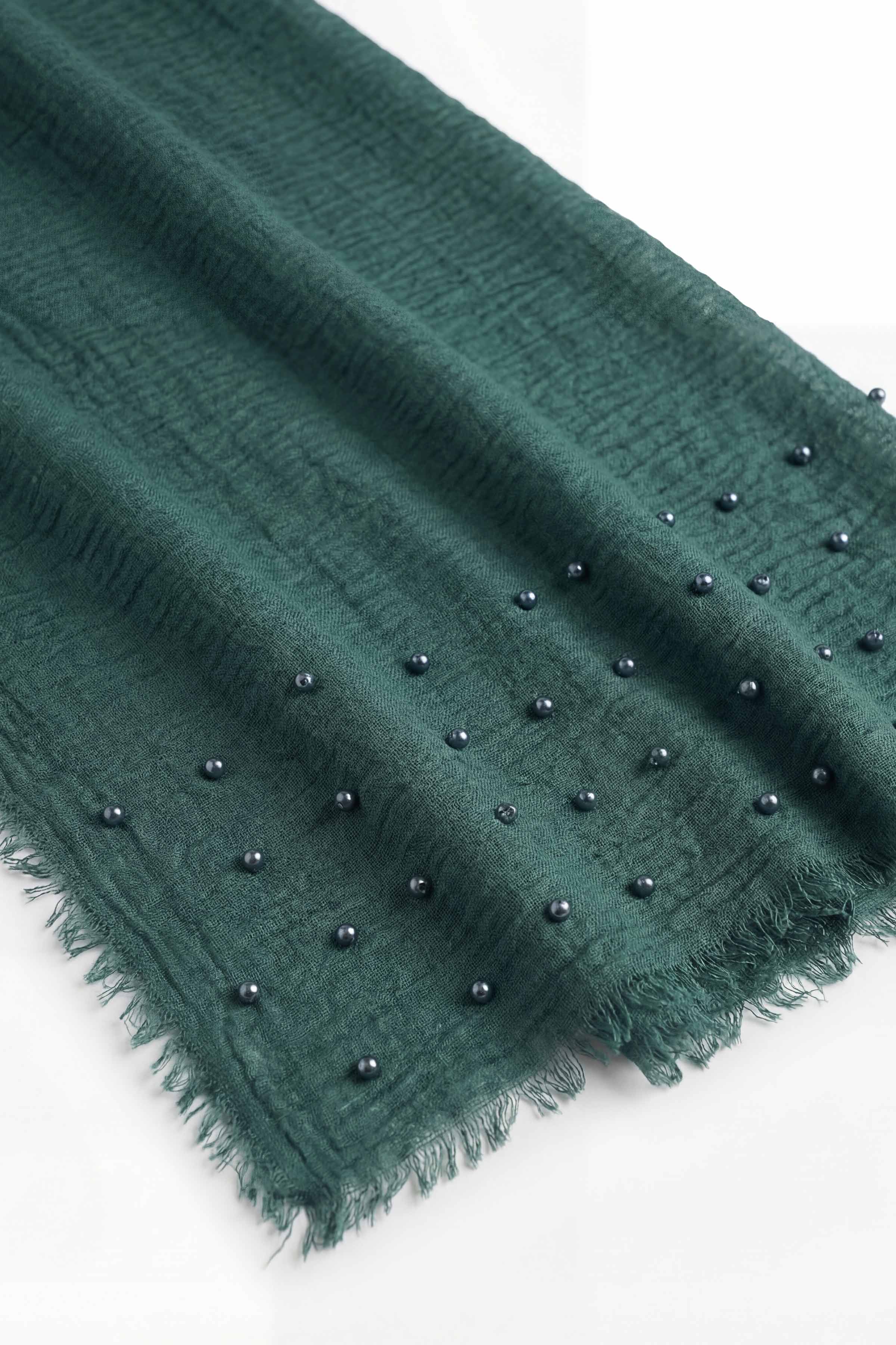 Green Women Scarf-447372104