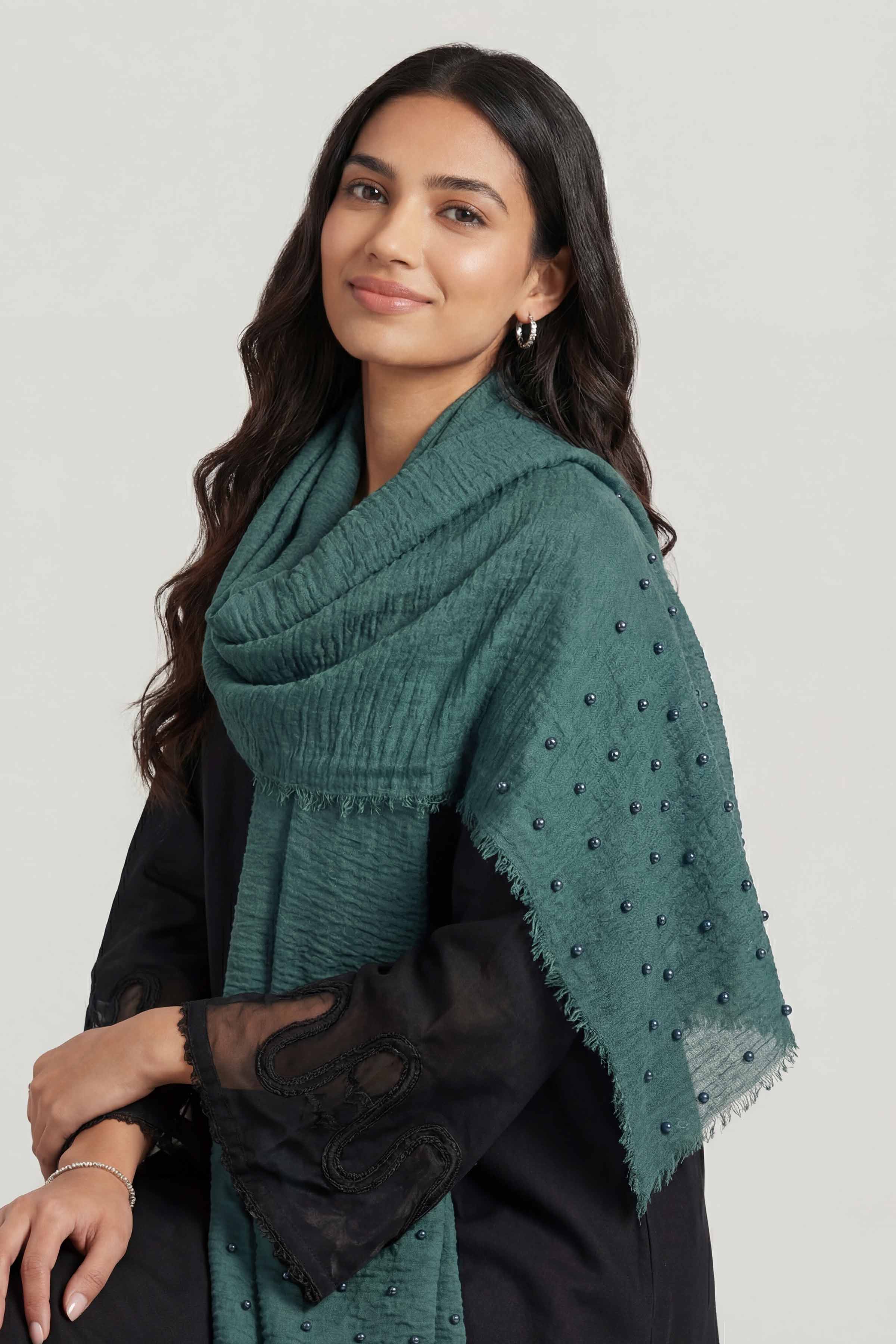 Green Women Scarf-447372104