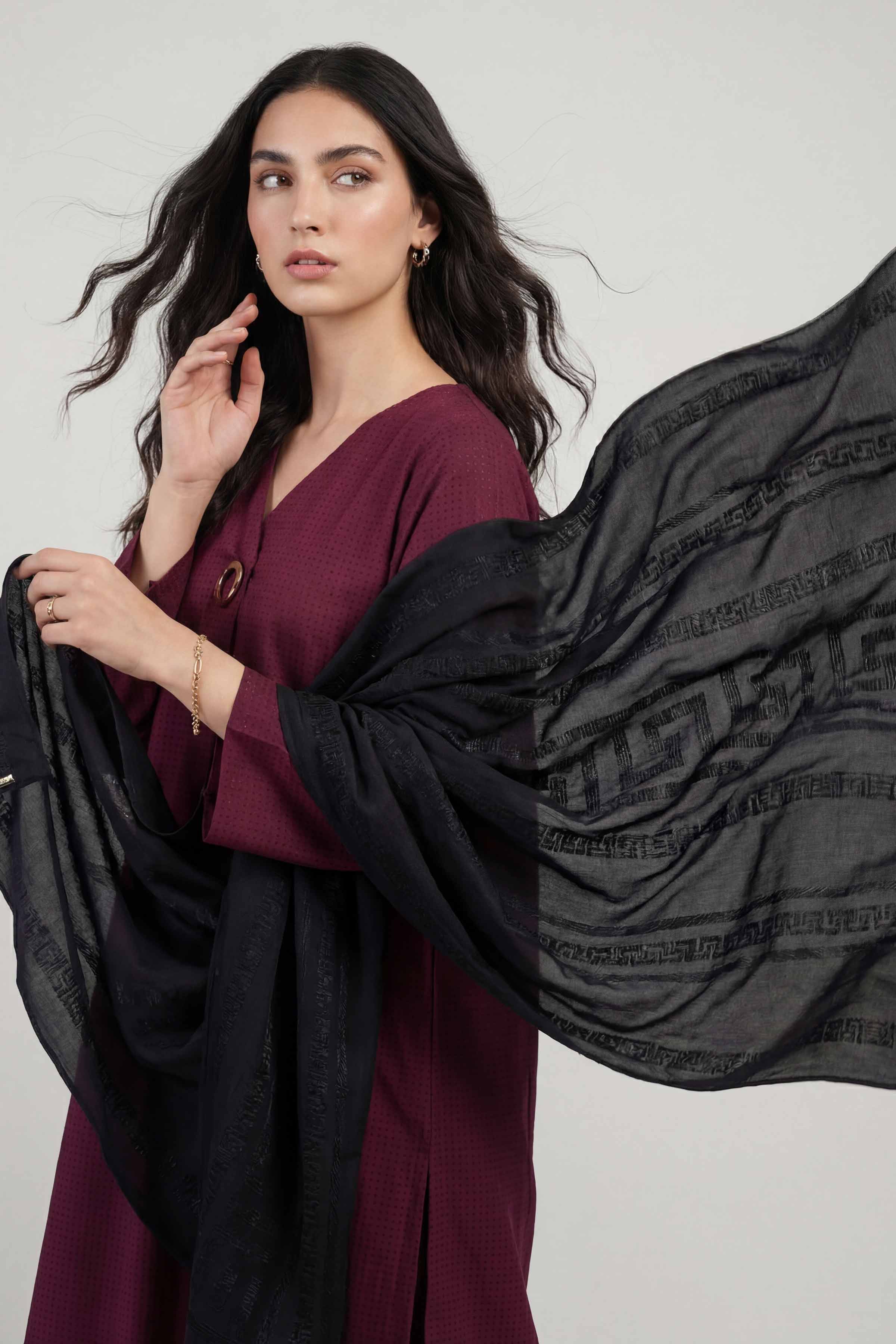 Black Women Scarf-447512103