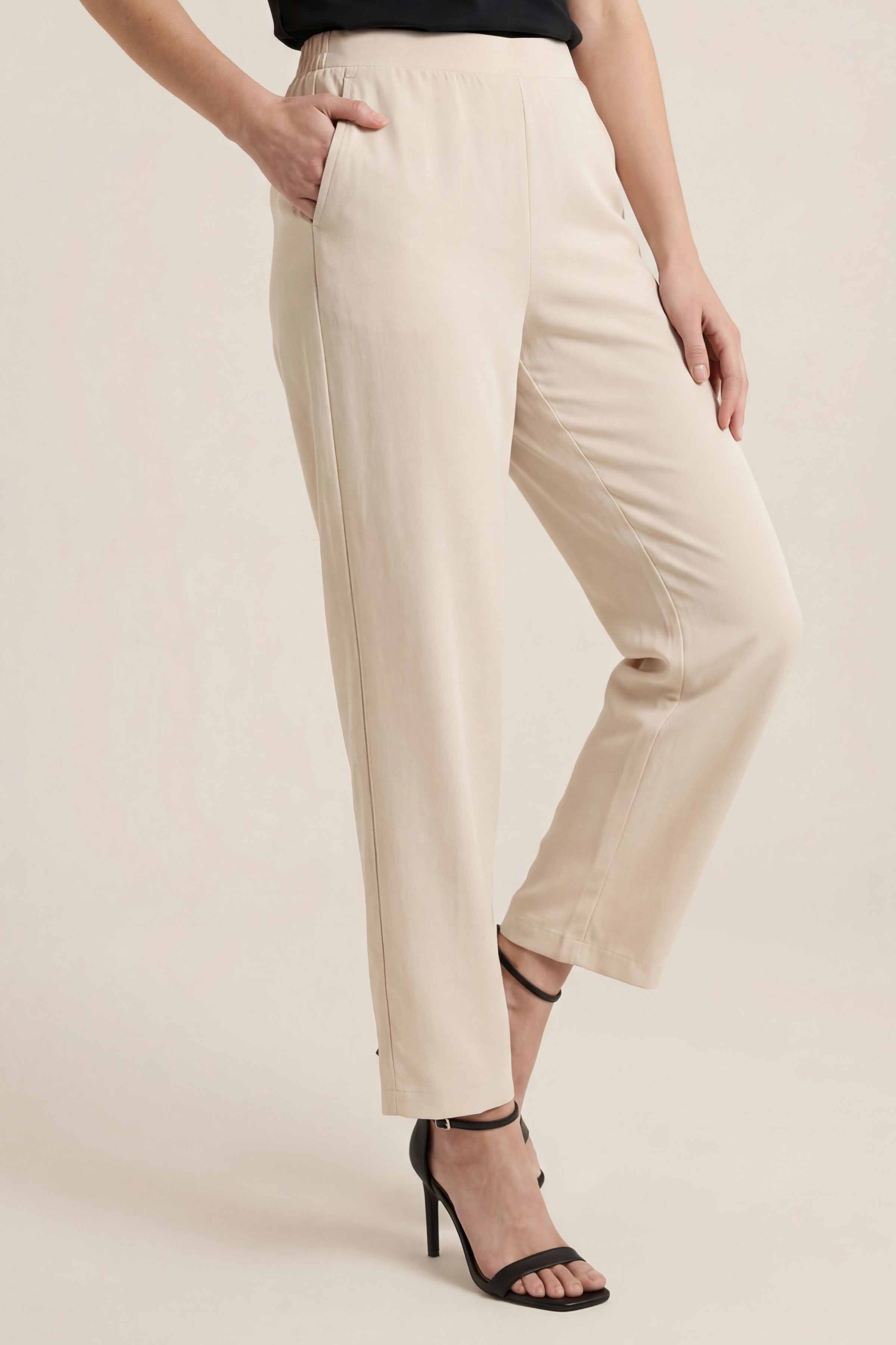 Nude Women Pants-447950126