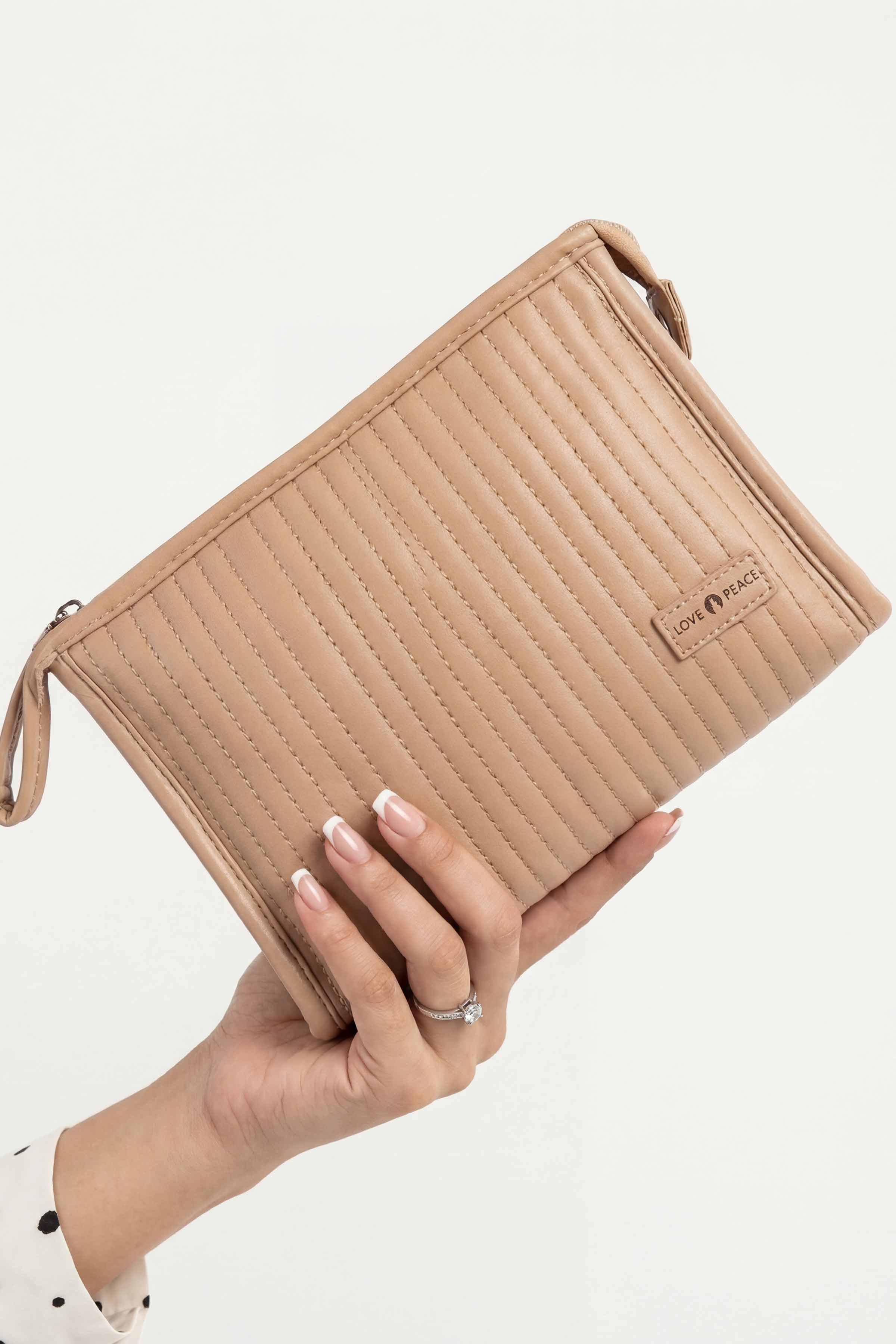 Coffee Vanity Bag-448312117