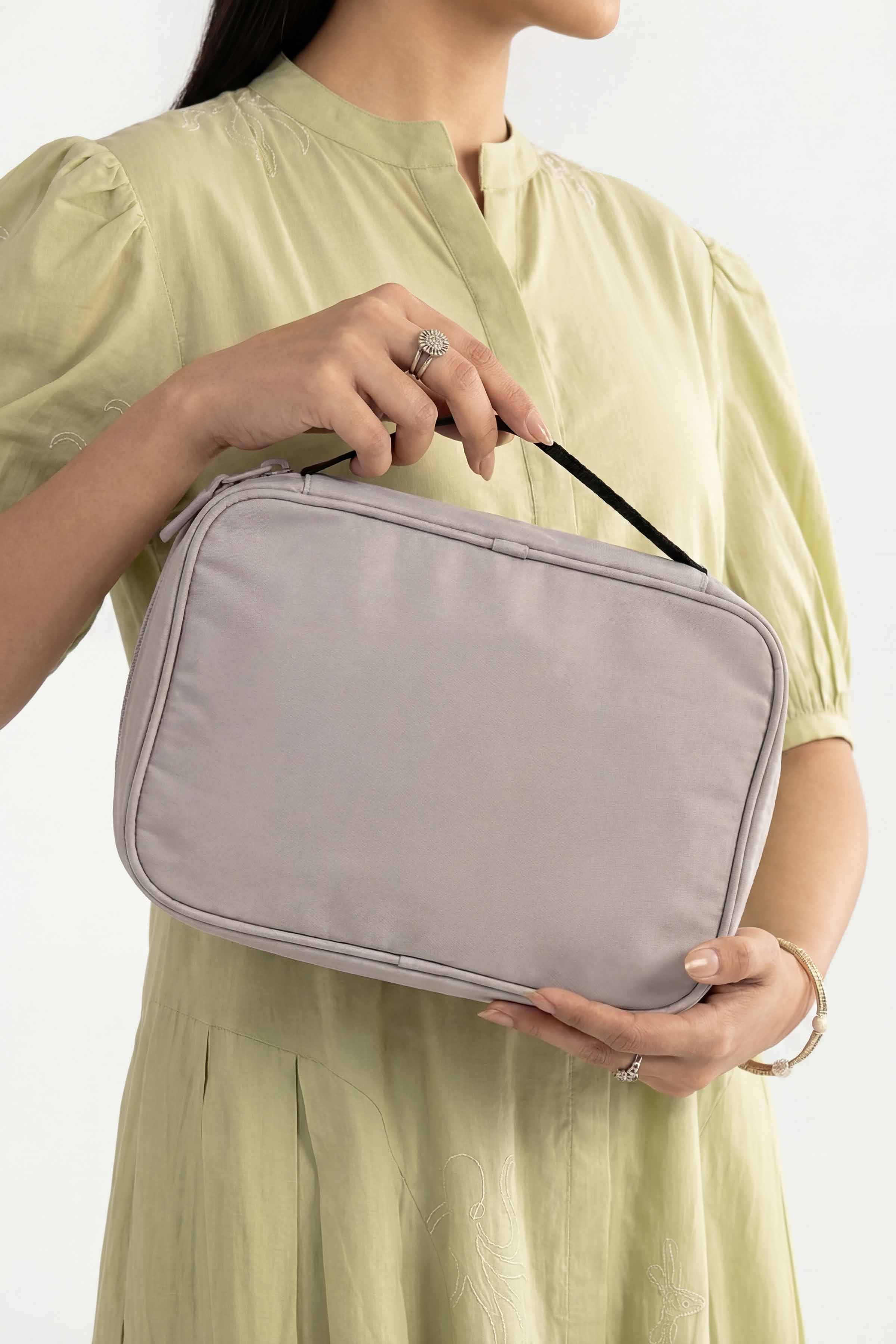 Grey Vanity Bag-448342111