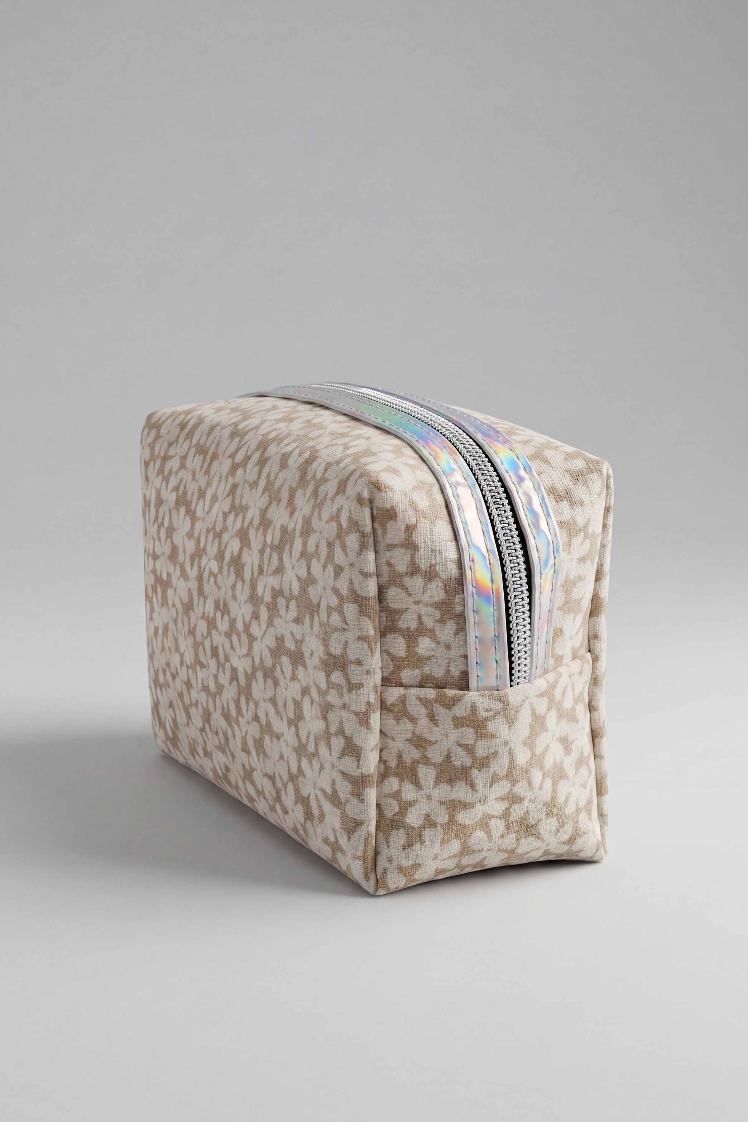 Beige Vanity Bag-448452118