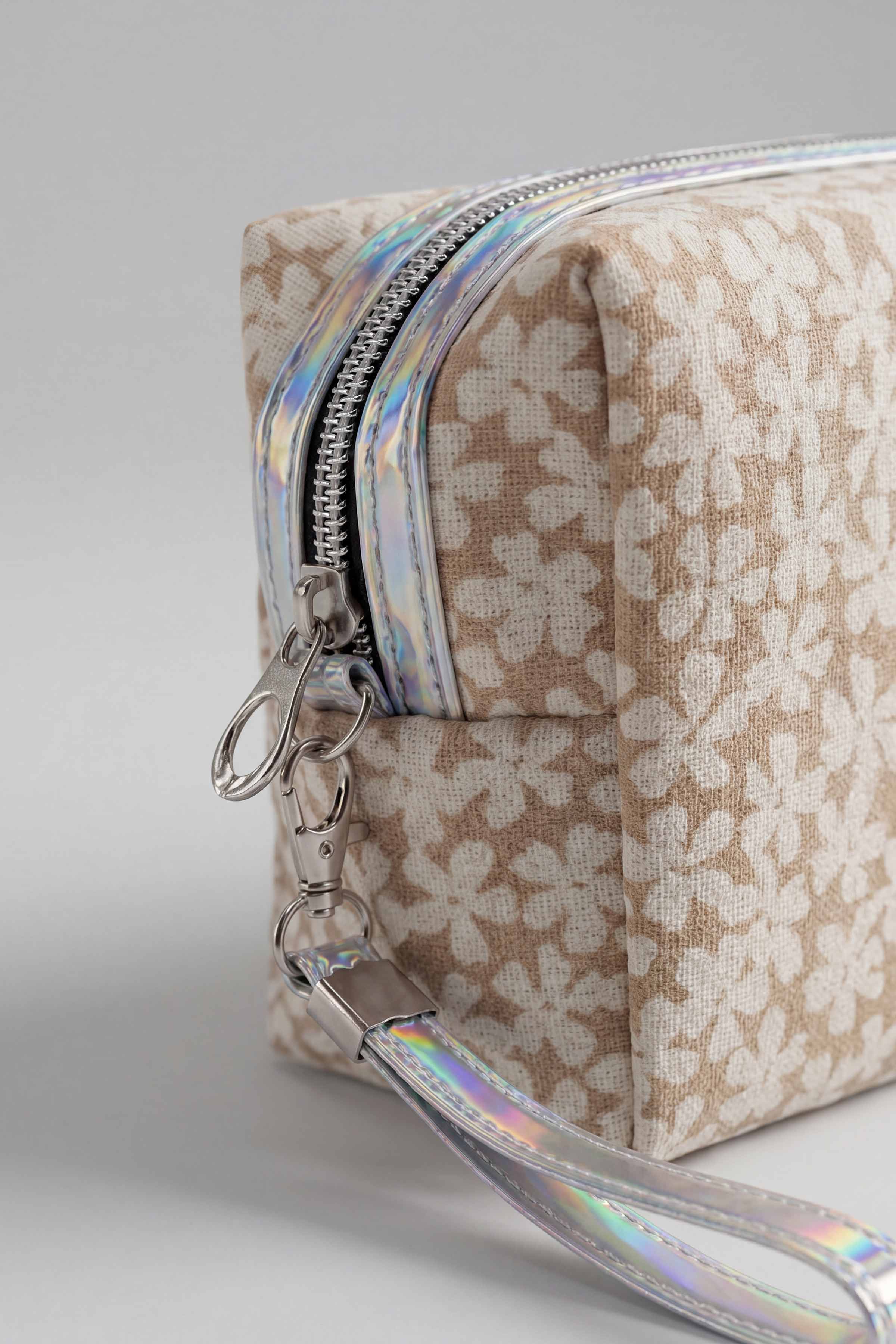 Beige Vanity Bag-448452118