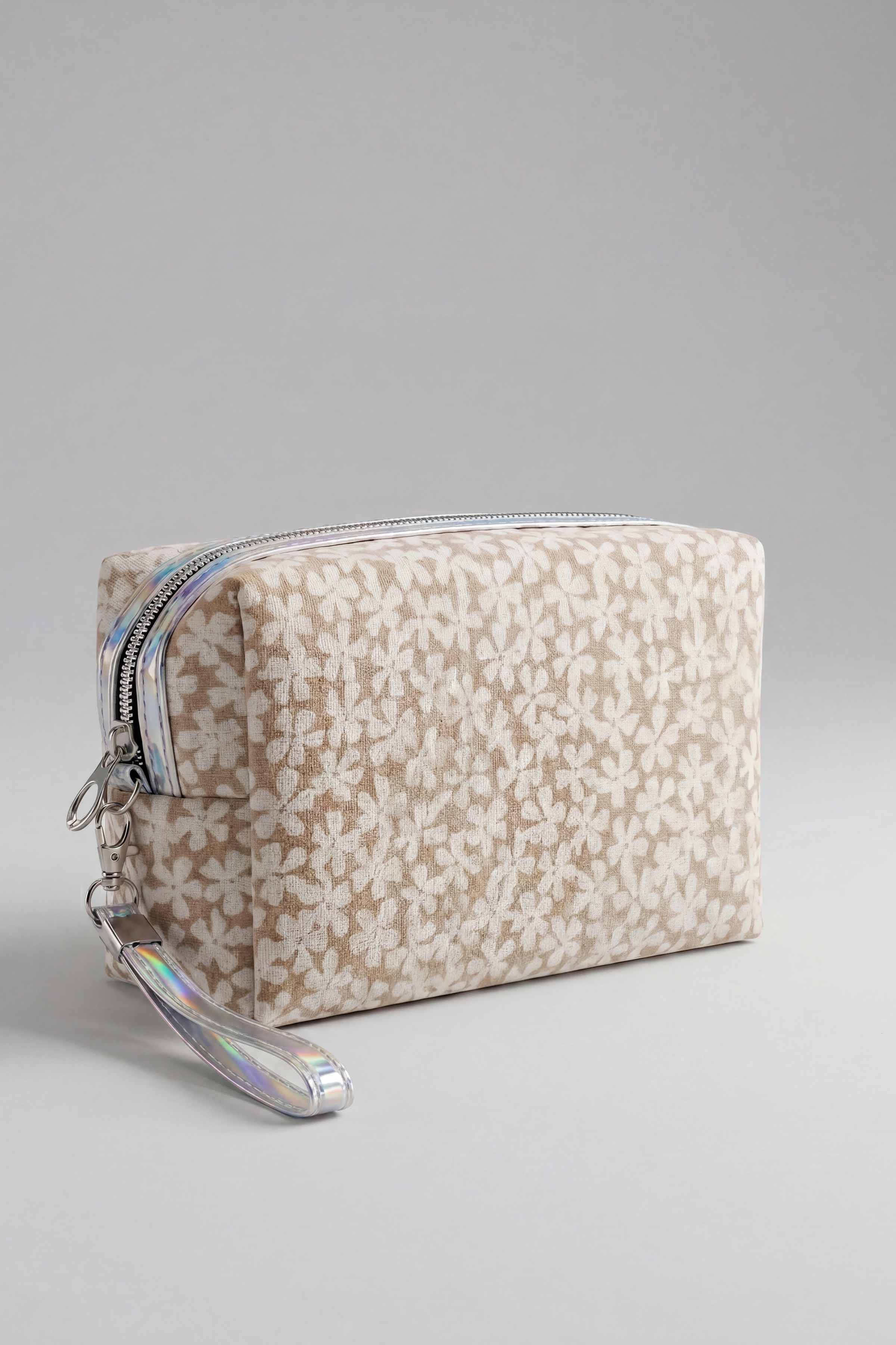 Beige Vanity Bag-448452118
