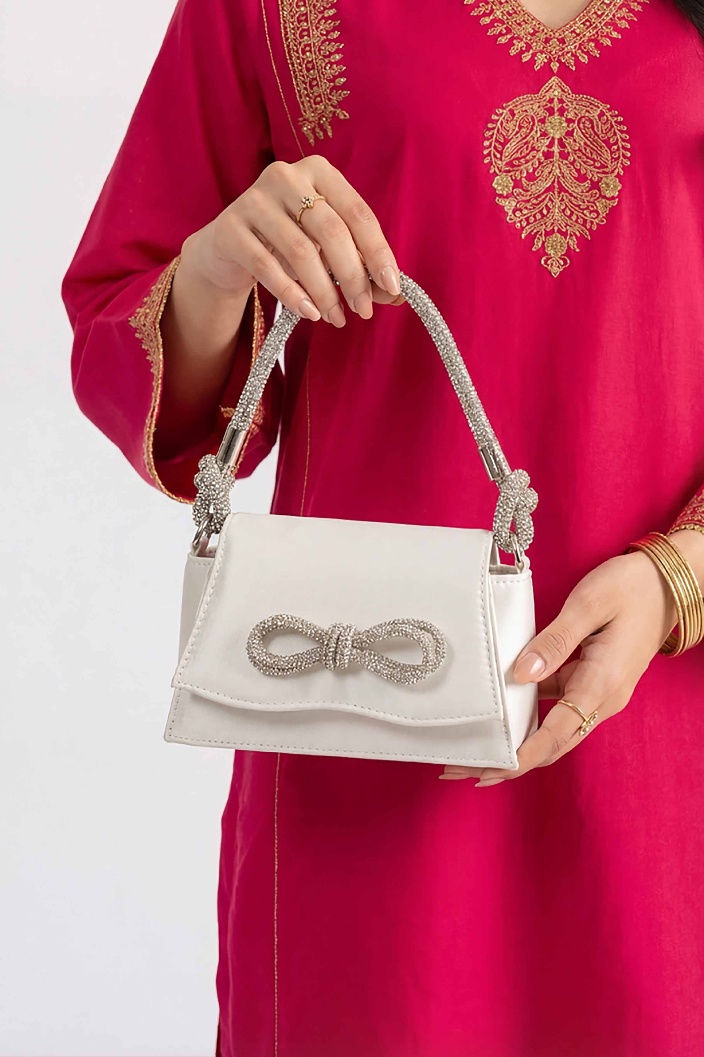 White Clutch-448542112