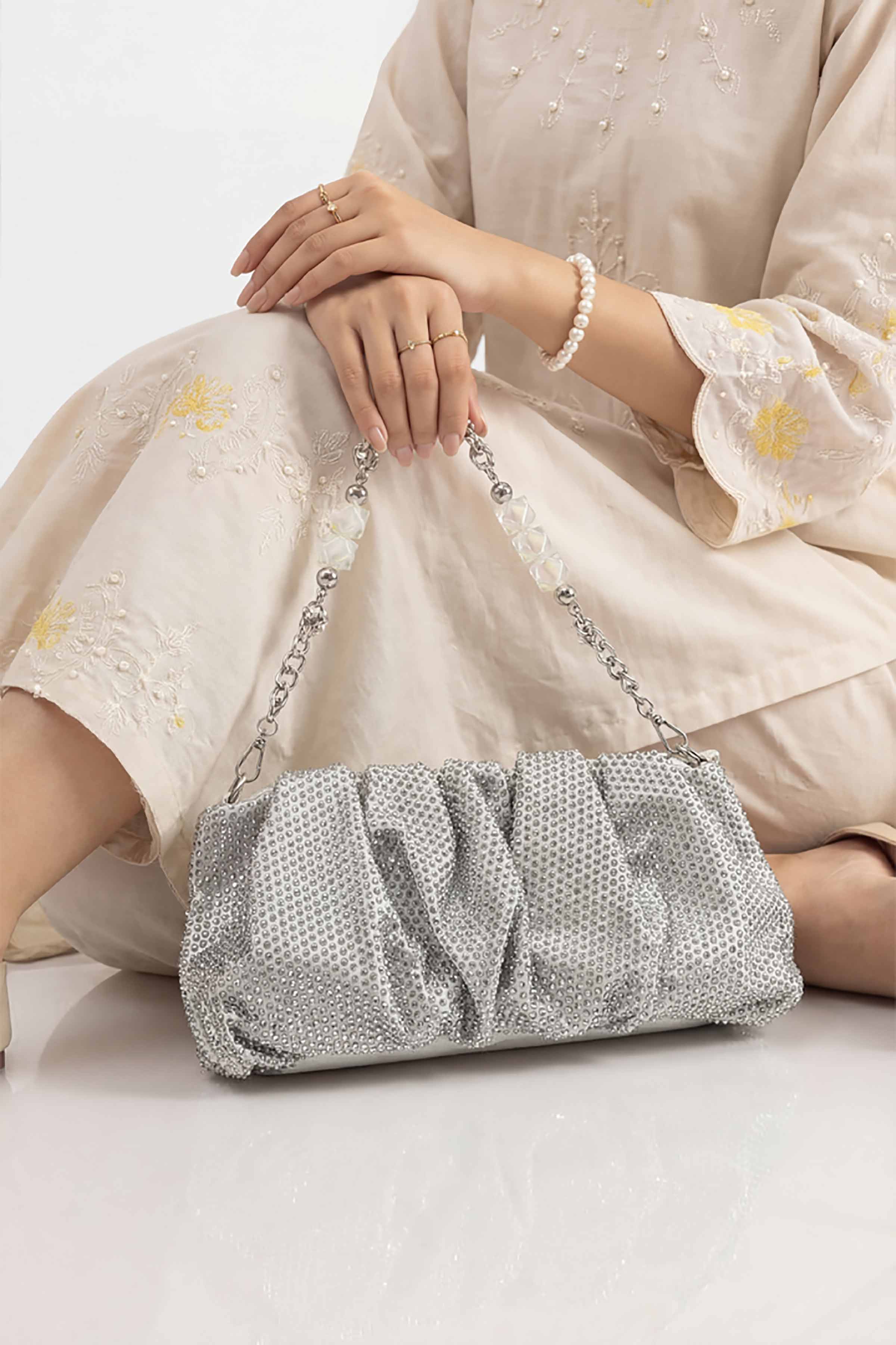 Silver Clutch-448582120