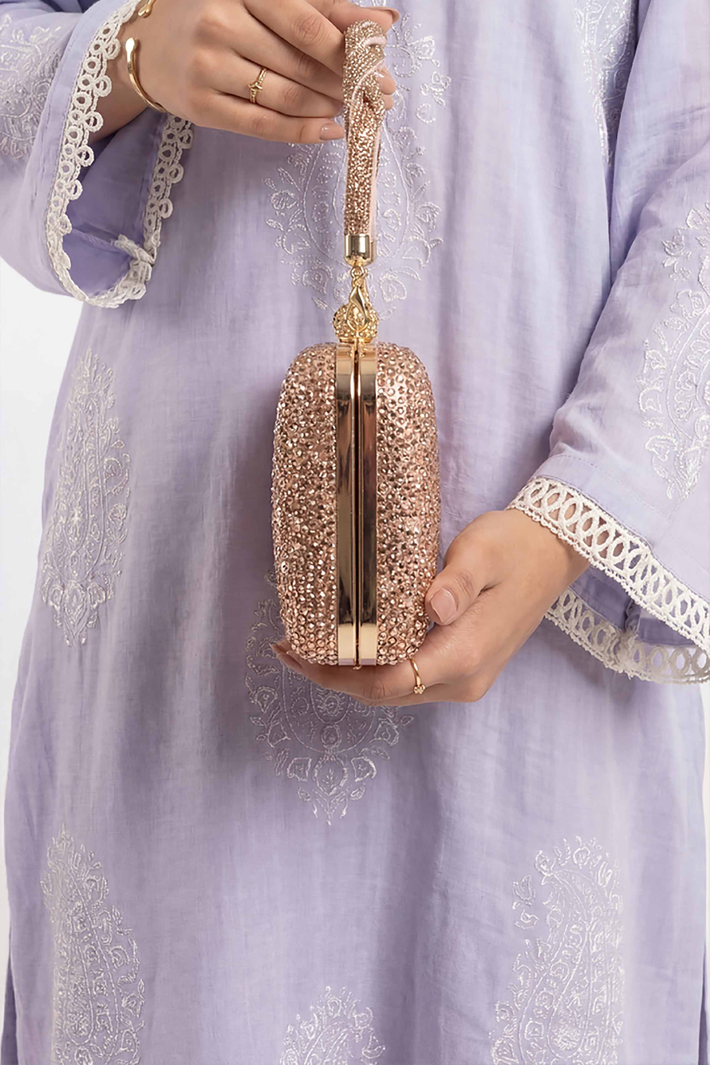 Gold Clutch-448622119