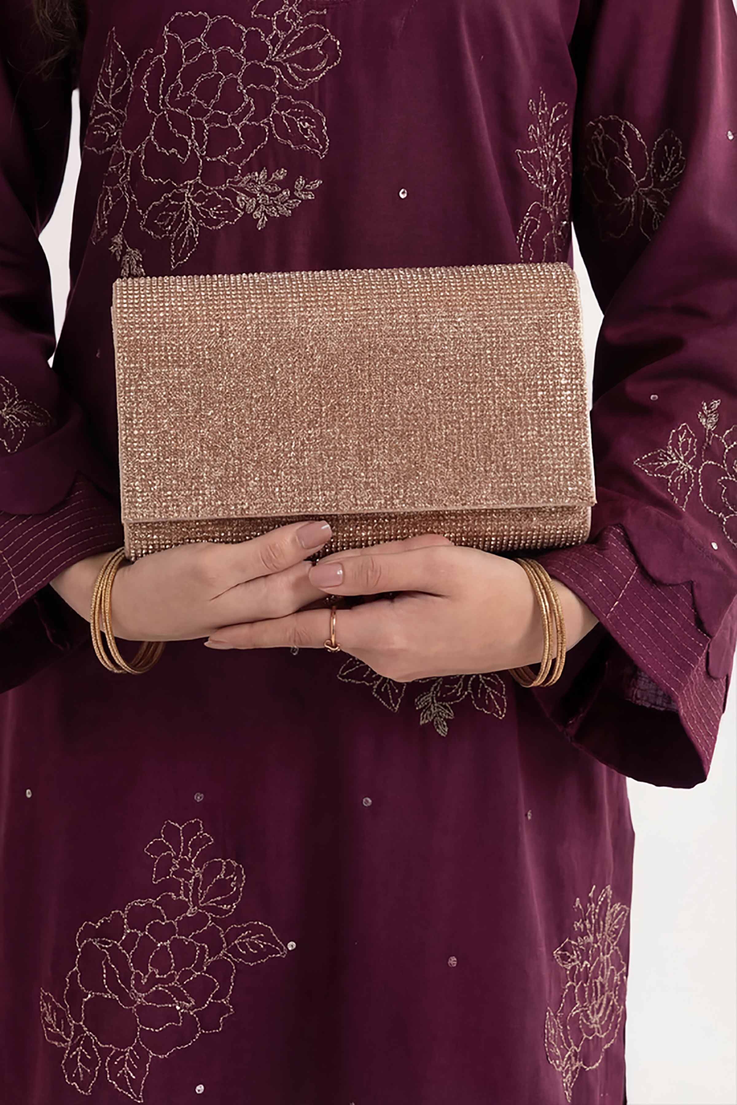 Champagne Clutch-448652116