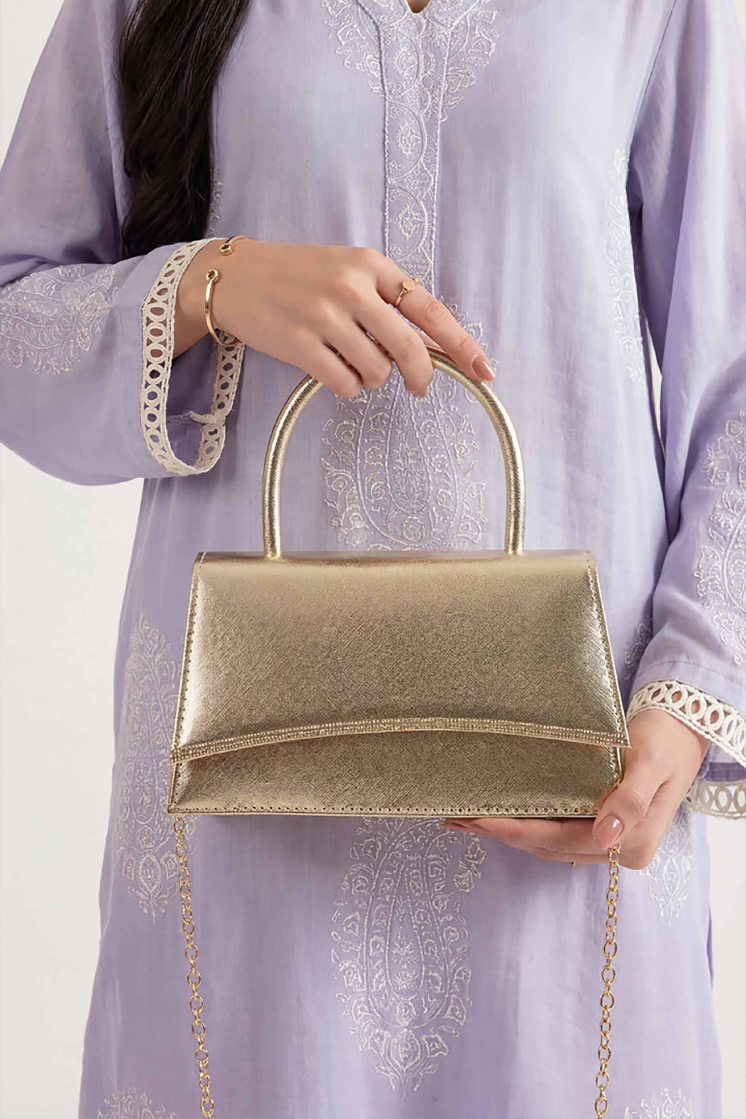 Gold Clutch-448692119