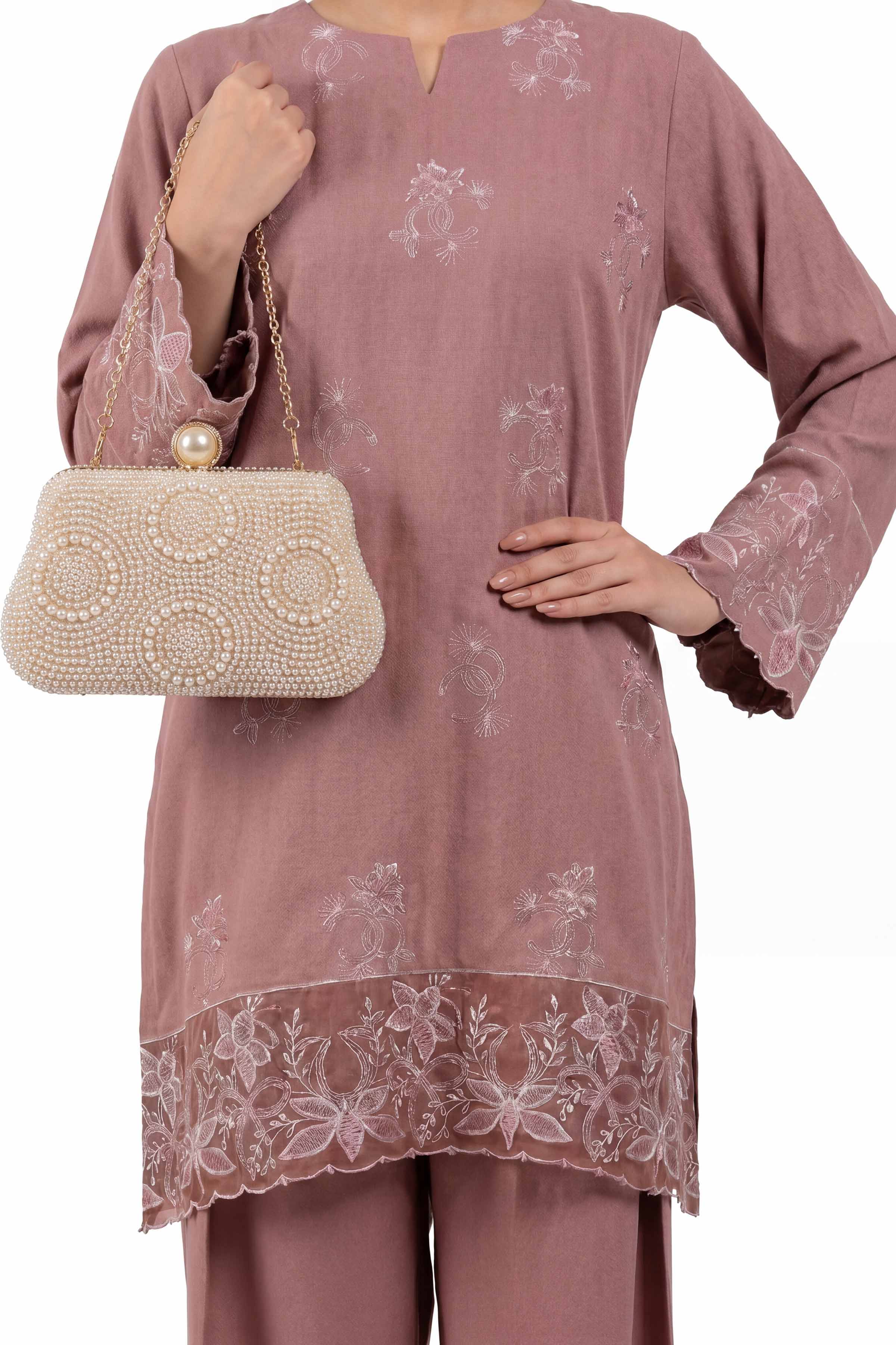 Pink Clutch-448832105