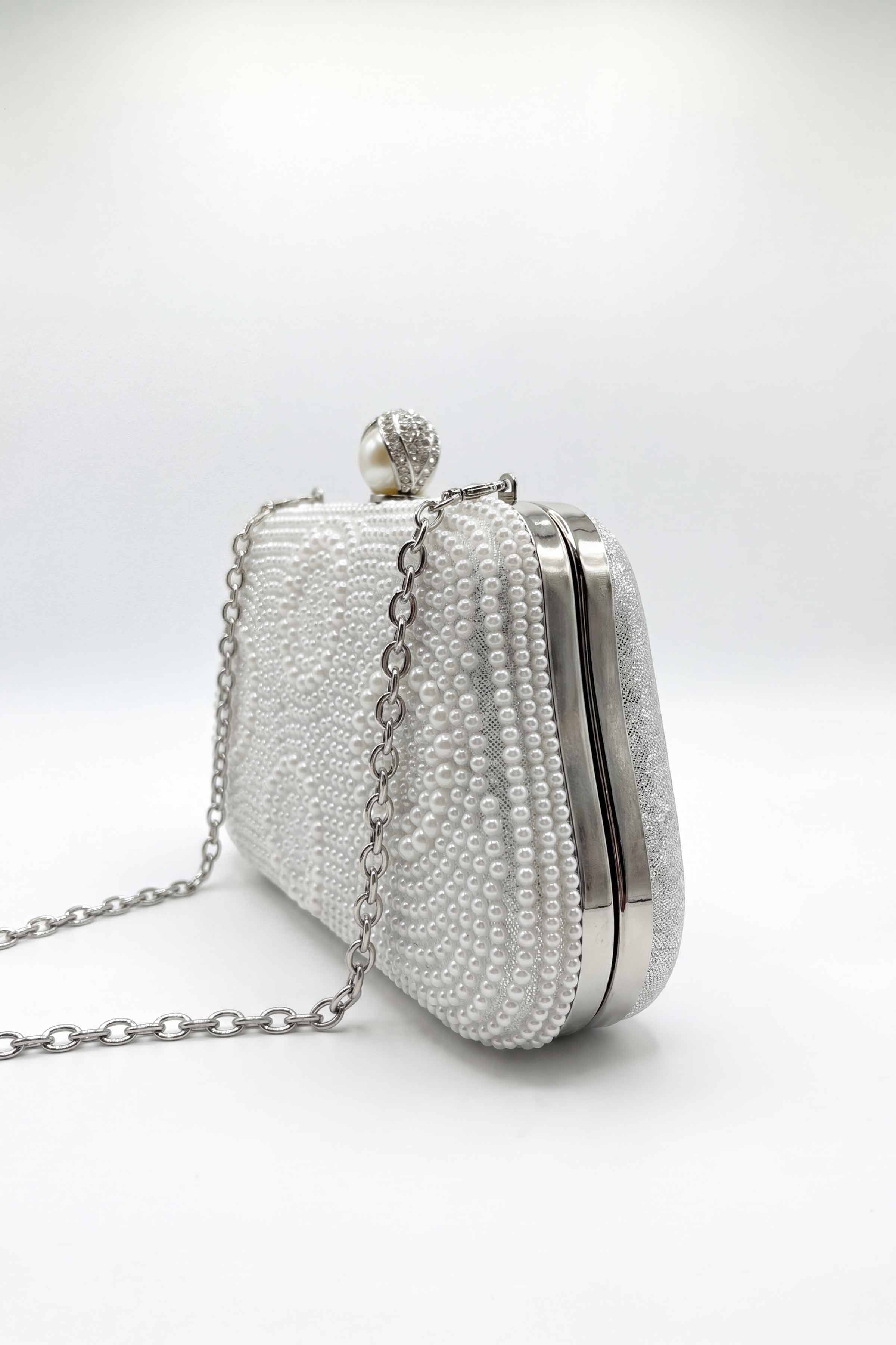 White Clutch-448832112