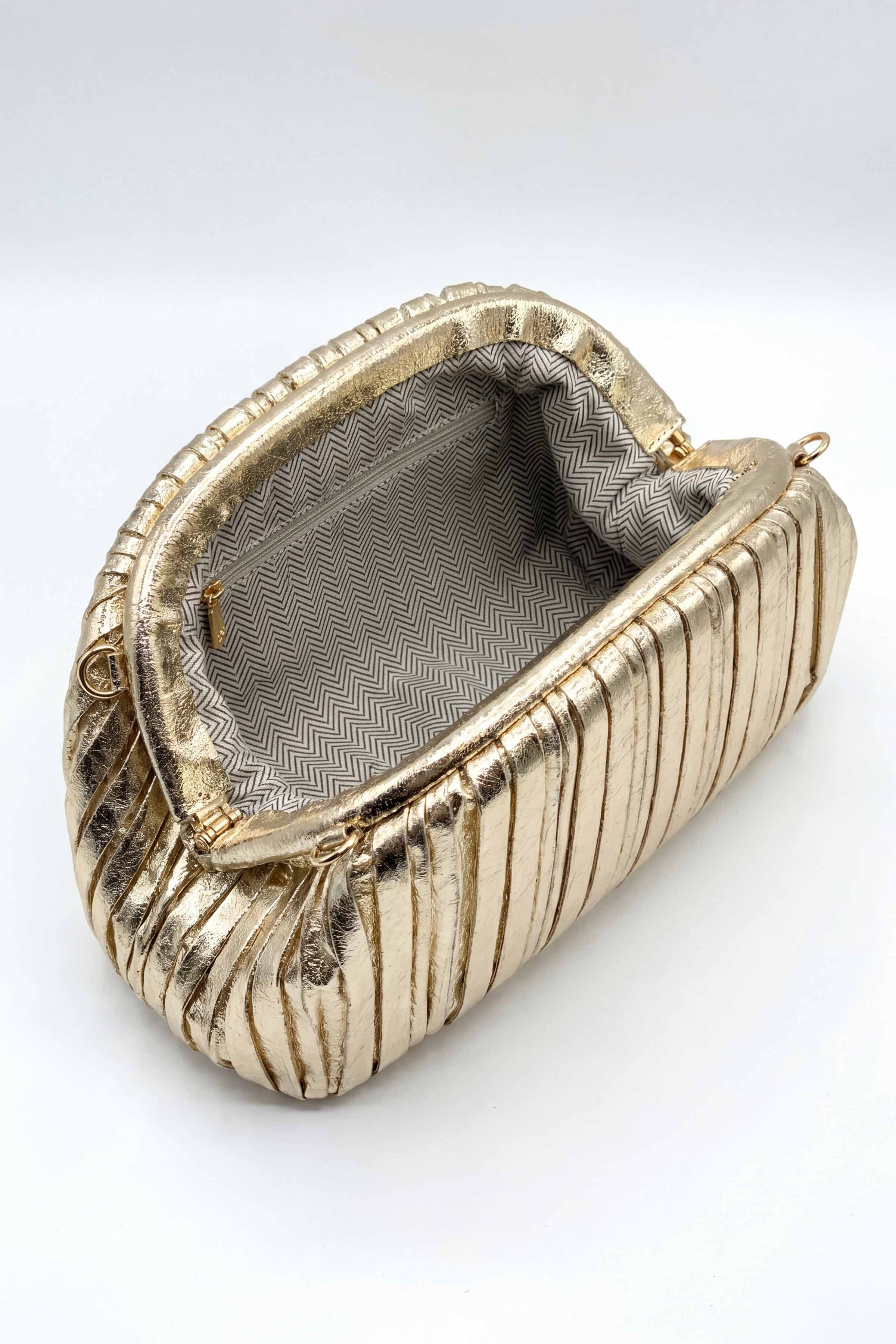 Gold Clutch-448932119