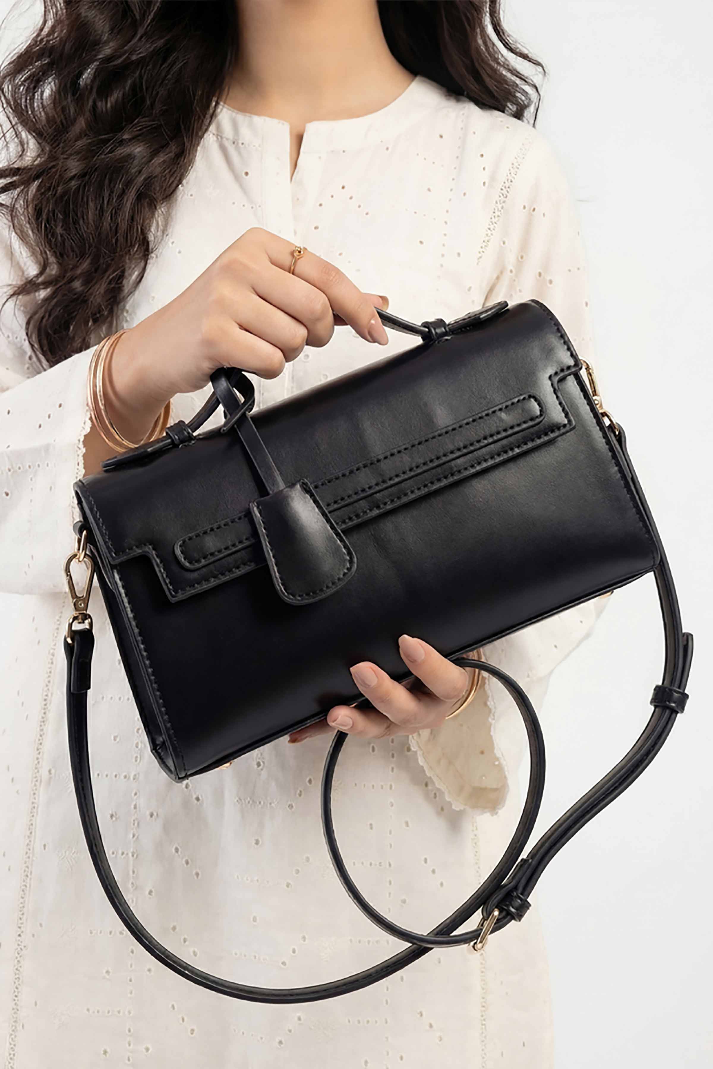 Black Hand Bag-448992103