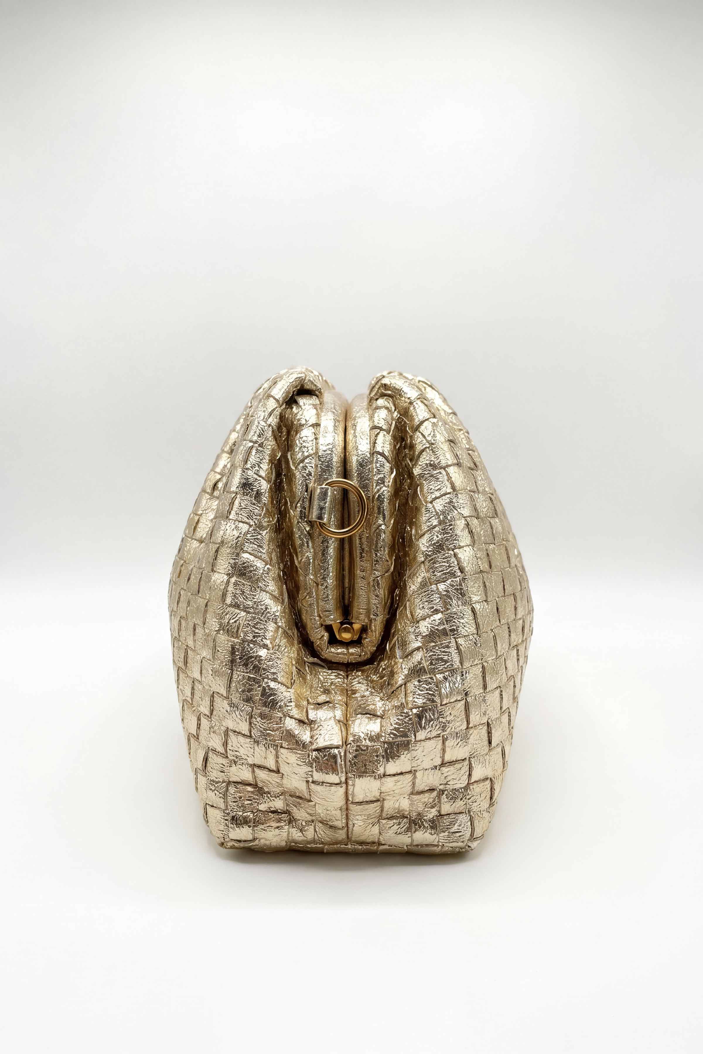 Gold Clutch-449032119
