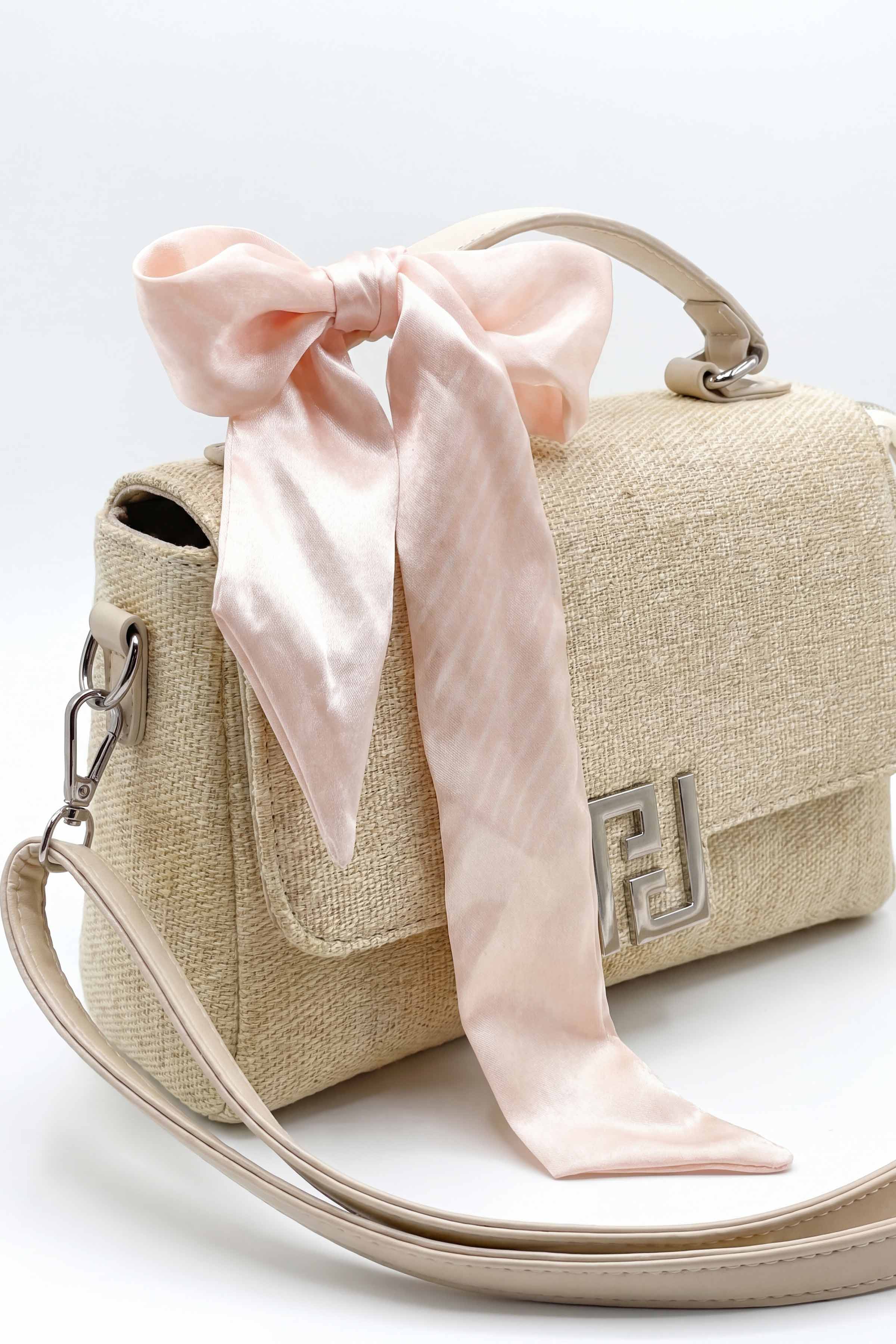 Off White Hand Bag-449172107