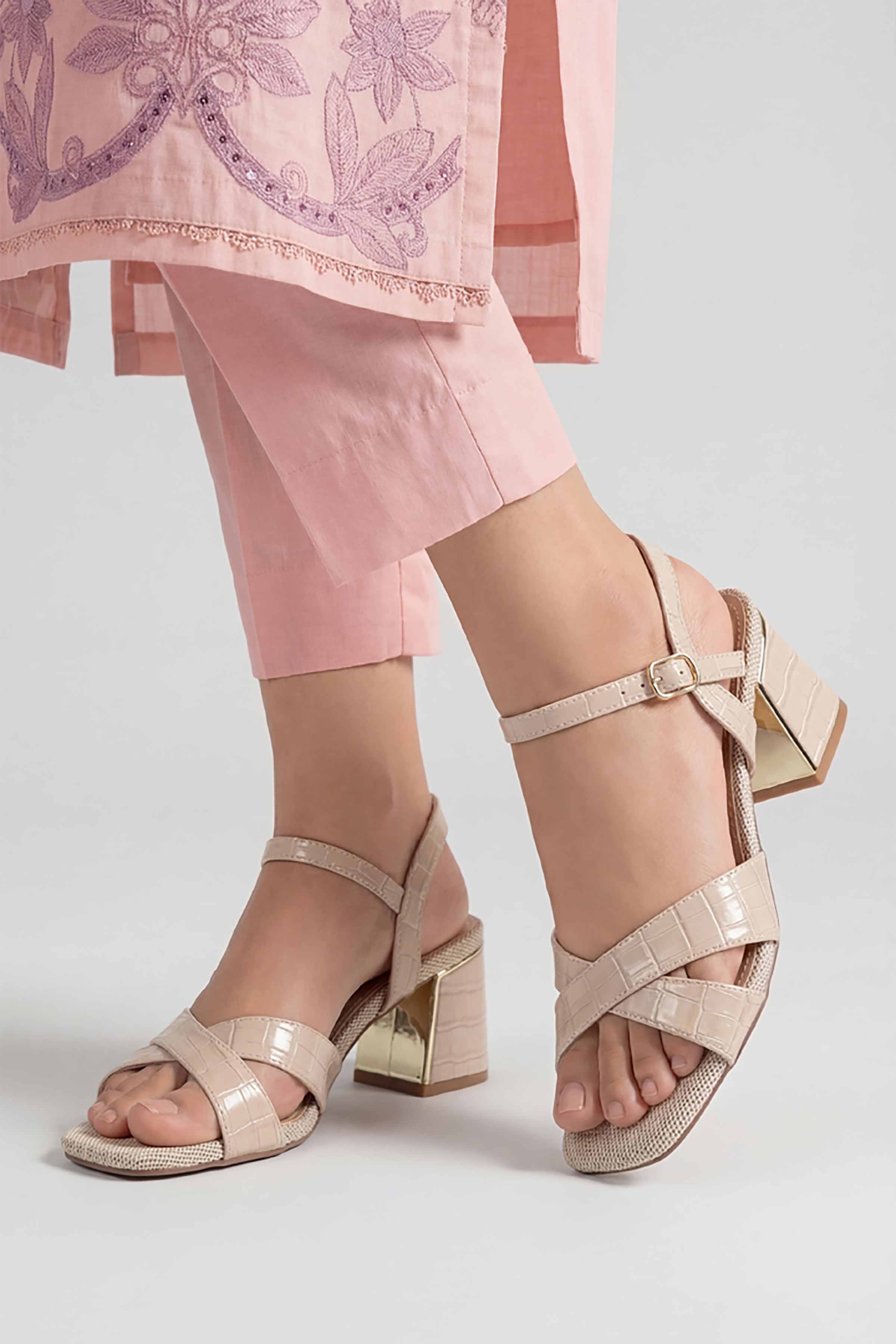 Beige Block Heels-449302918