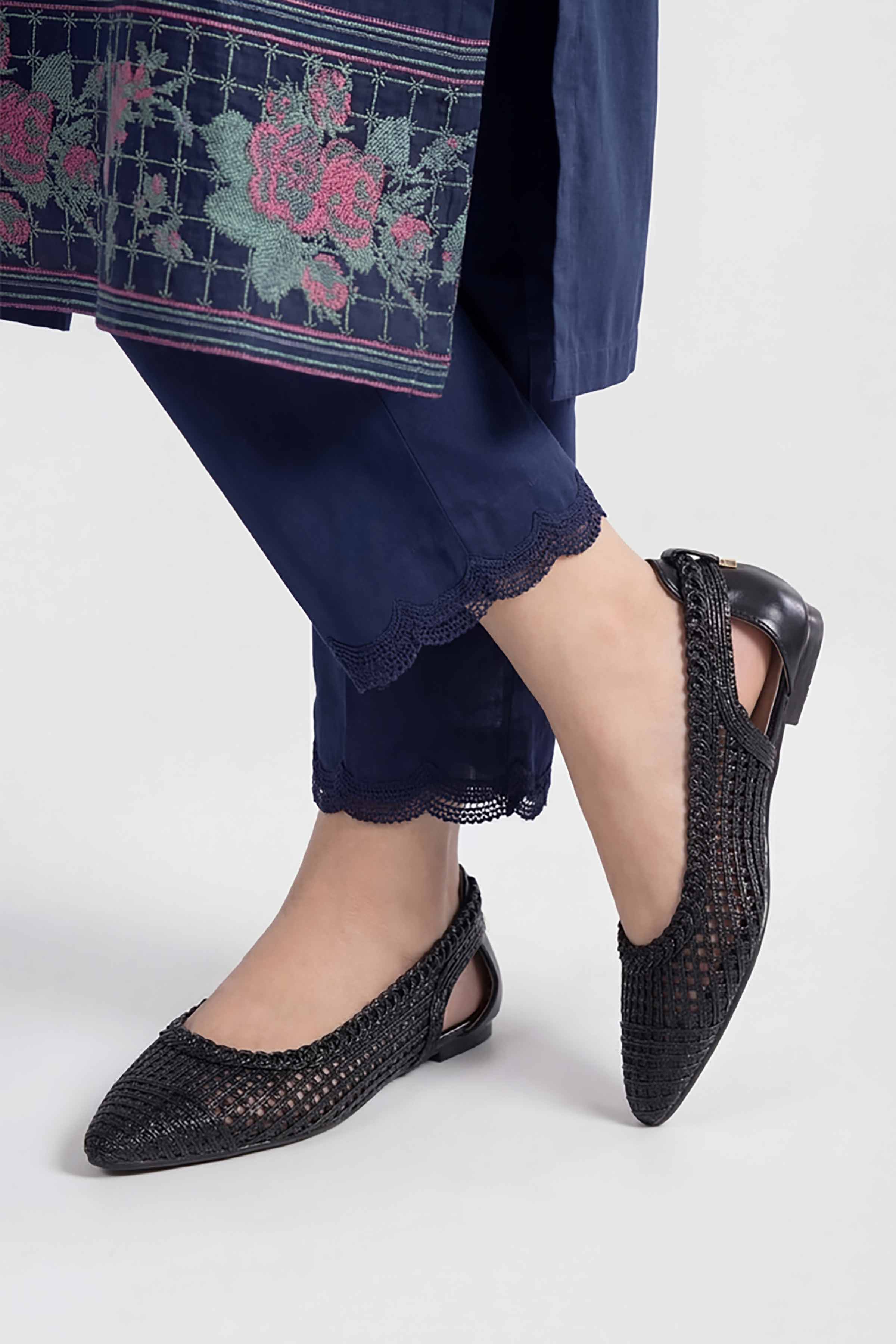 Black Pumps-449322903