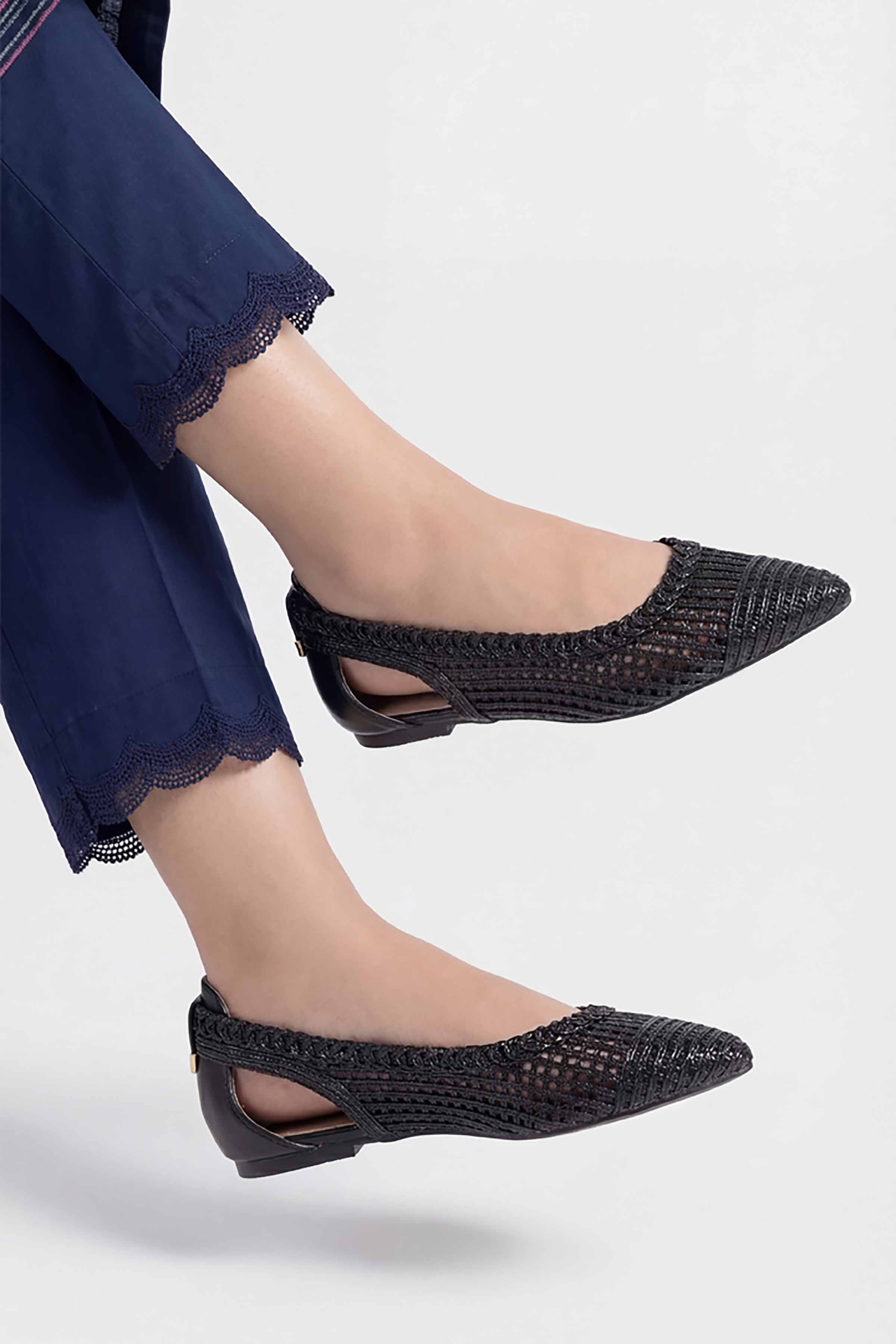 Black Pumps-449322903