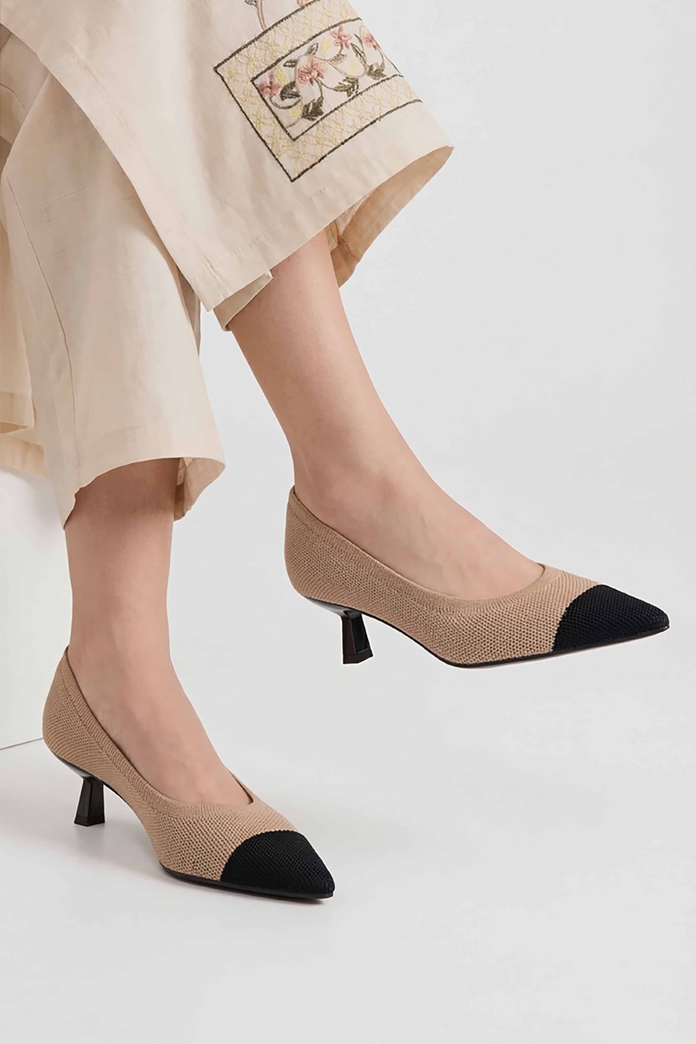 Black & Beige Heels-449352903
