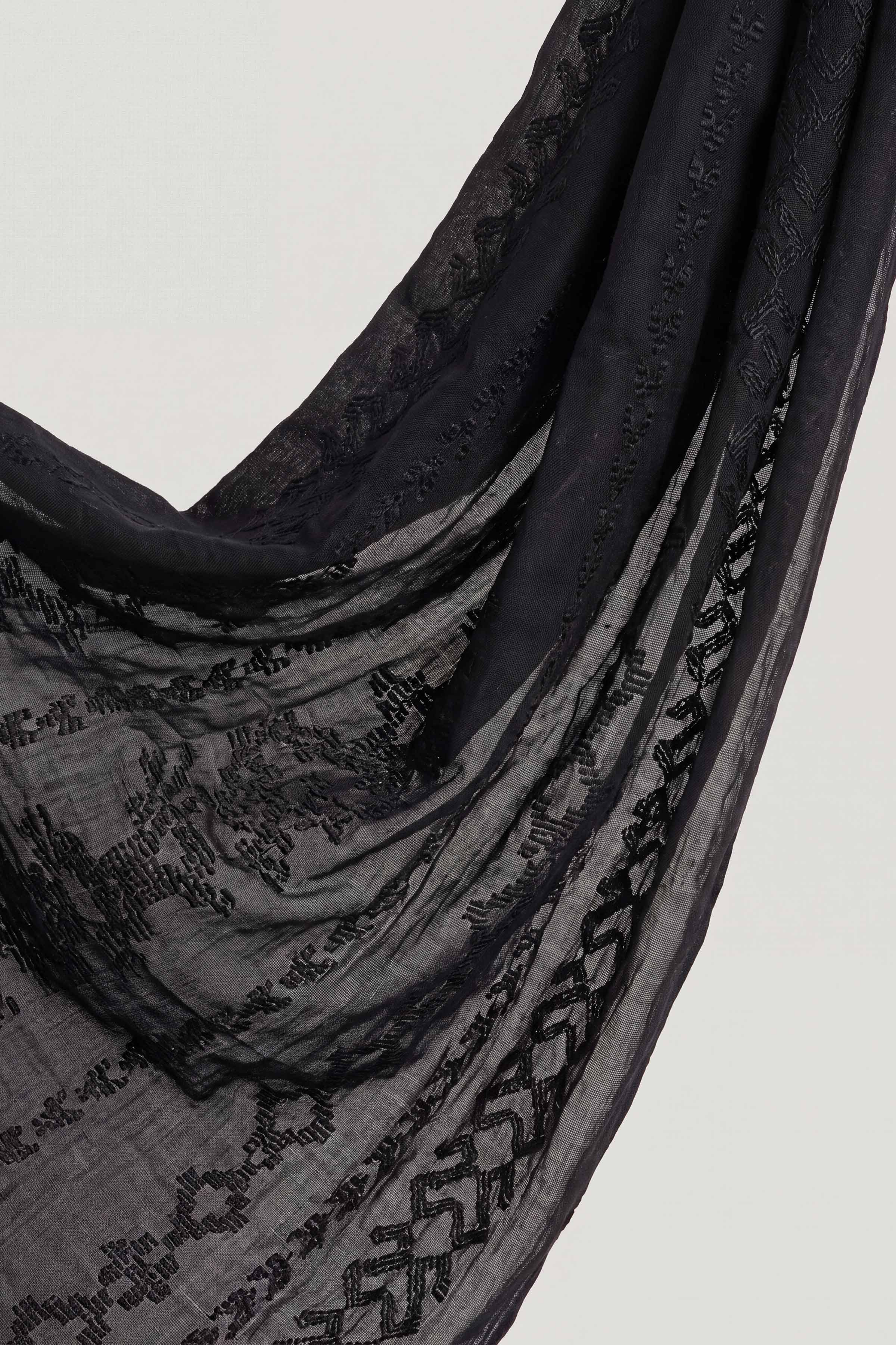 Black Women Scarf-449572103
