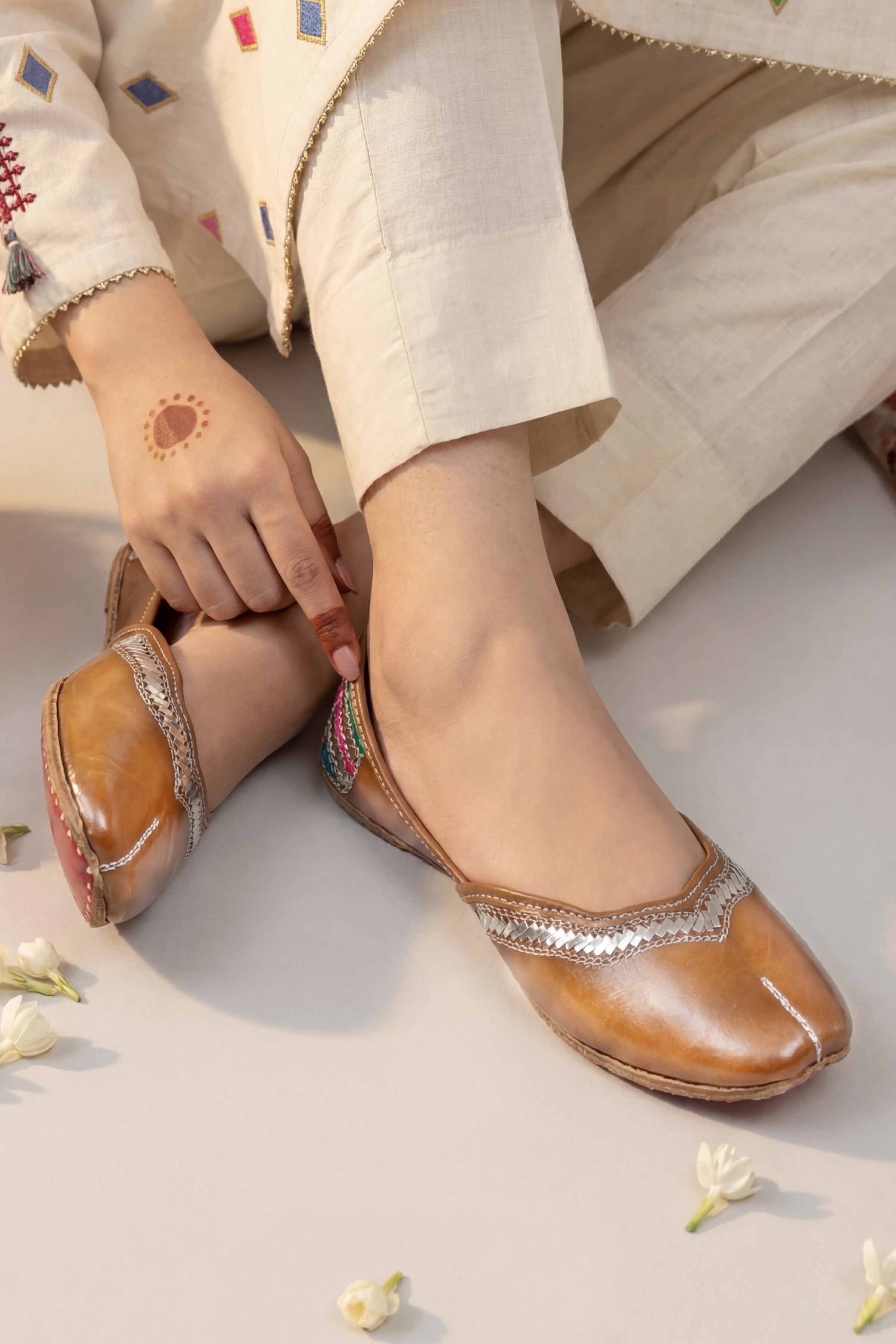 Light Mustard Khussa-1596973727 Women - Fashion Collection | Nishat | Shop Online