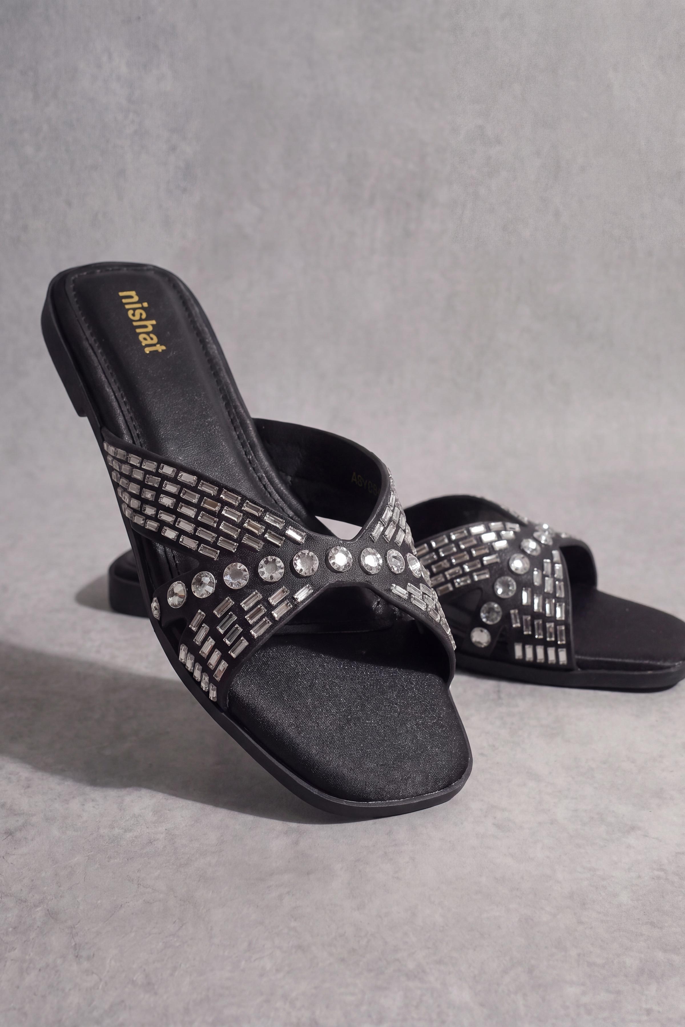 Black Chappal-1717282903 - for Women - Shoes Collection | Nishat | Shop Online