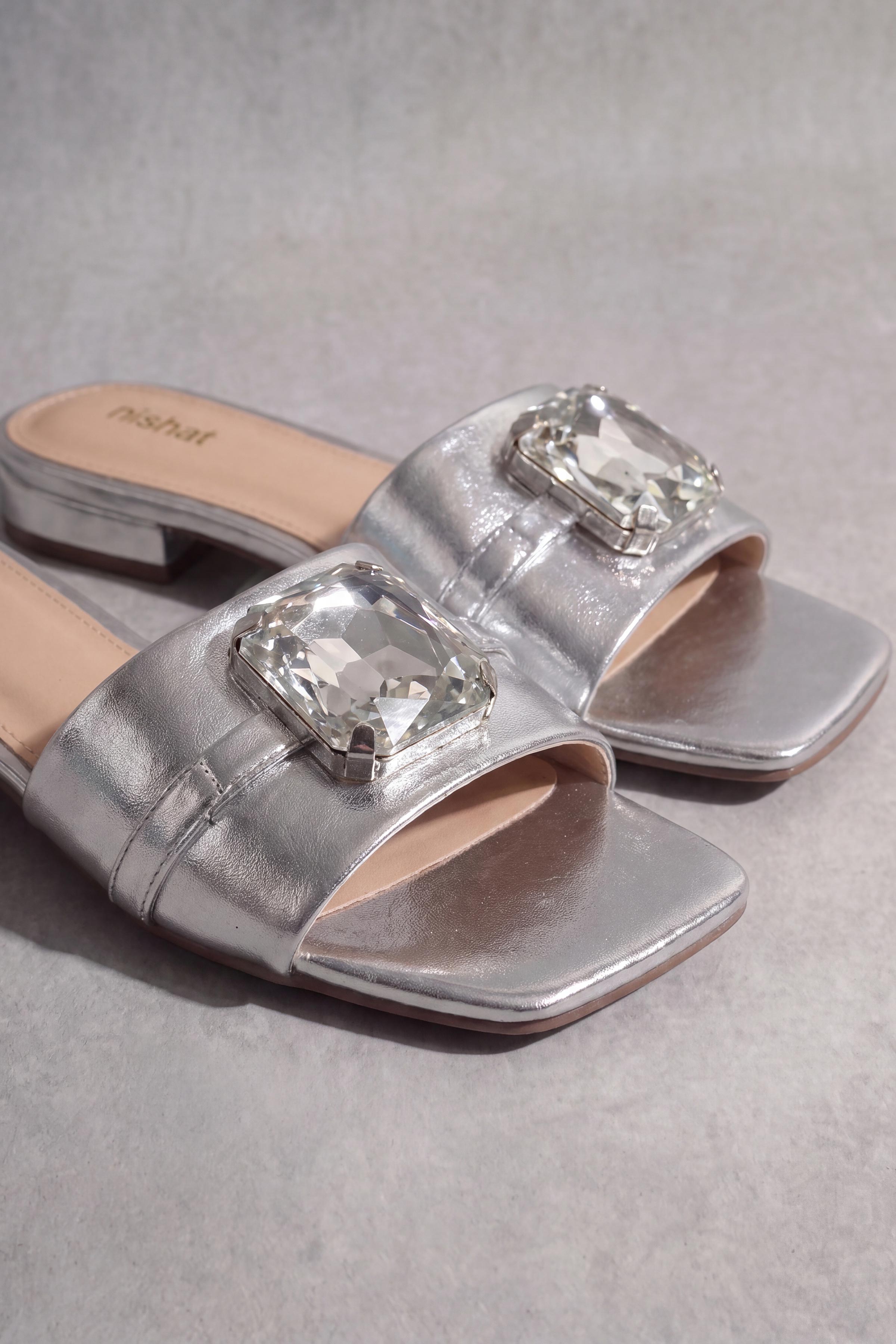 Silver Chappal-1717312920 - for Women - Shoes Collection | Nishat | Shop Online