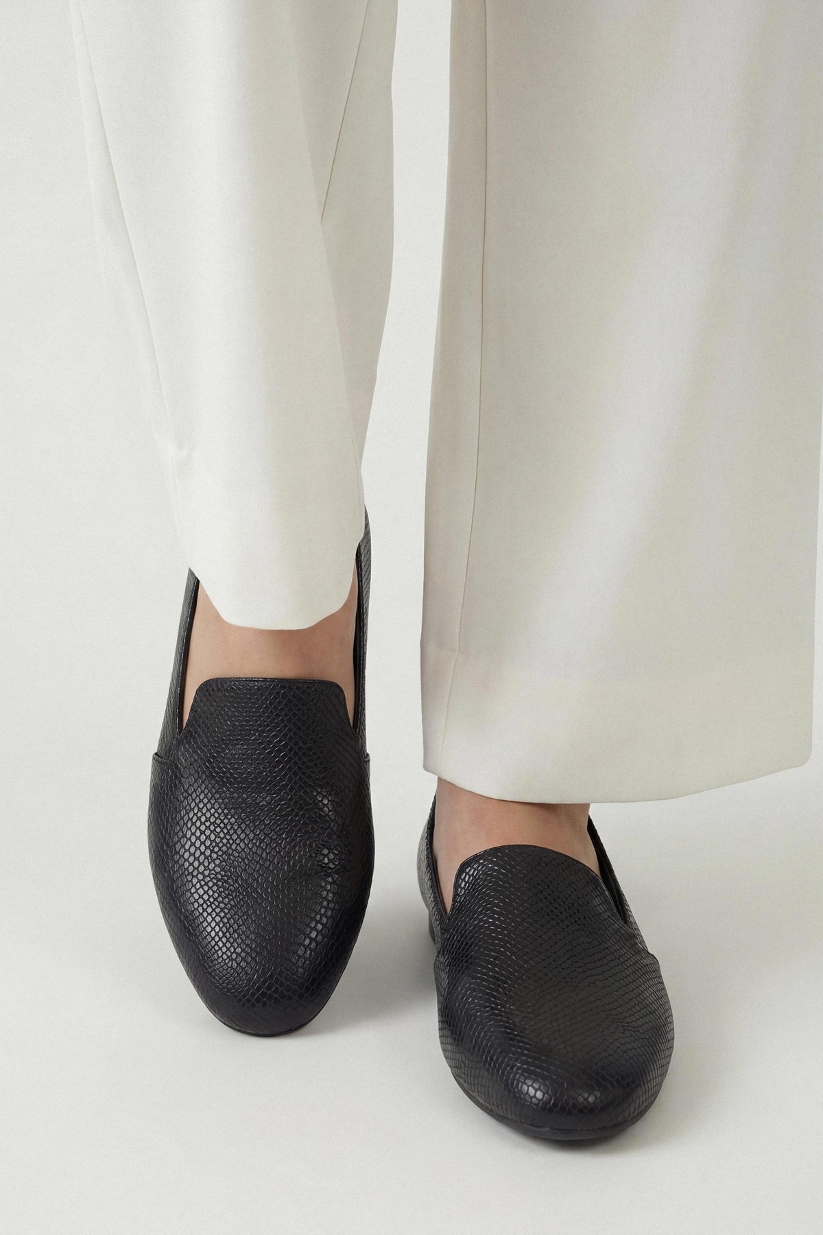 Black Pumps-1717682903 - for Women - Shoes Collection | Nishat | Shop Online