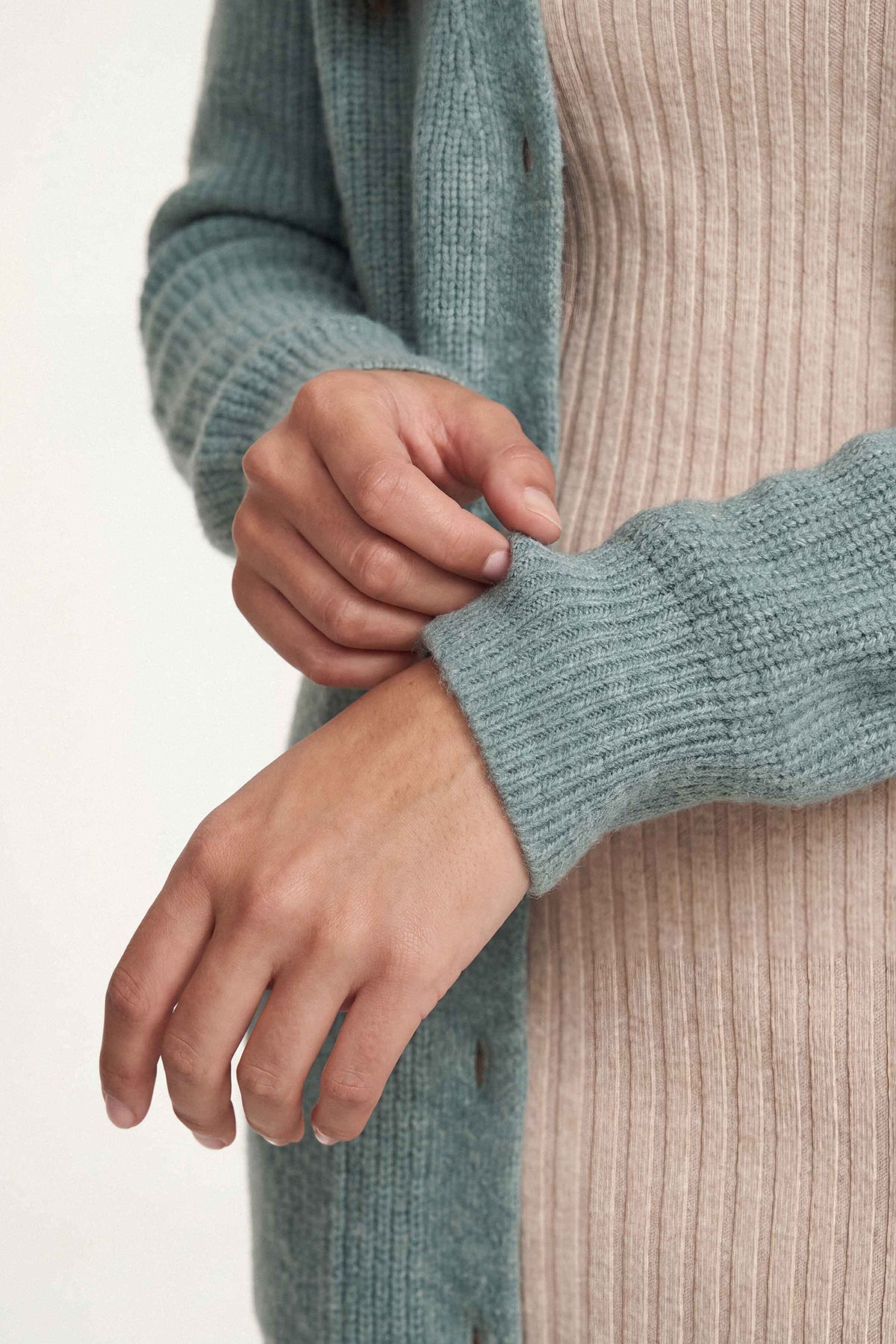 Green Long Sweater-1719070104 for Women – Long Sweaters Collection | Nishat | Shop Online