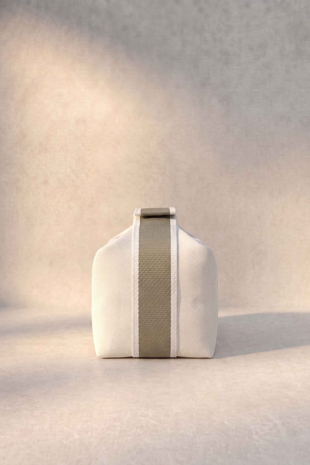 Off White Vanity Bag-1720052107 for Women - Bag Collection | Nishat | Shop Online