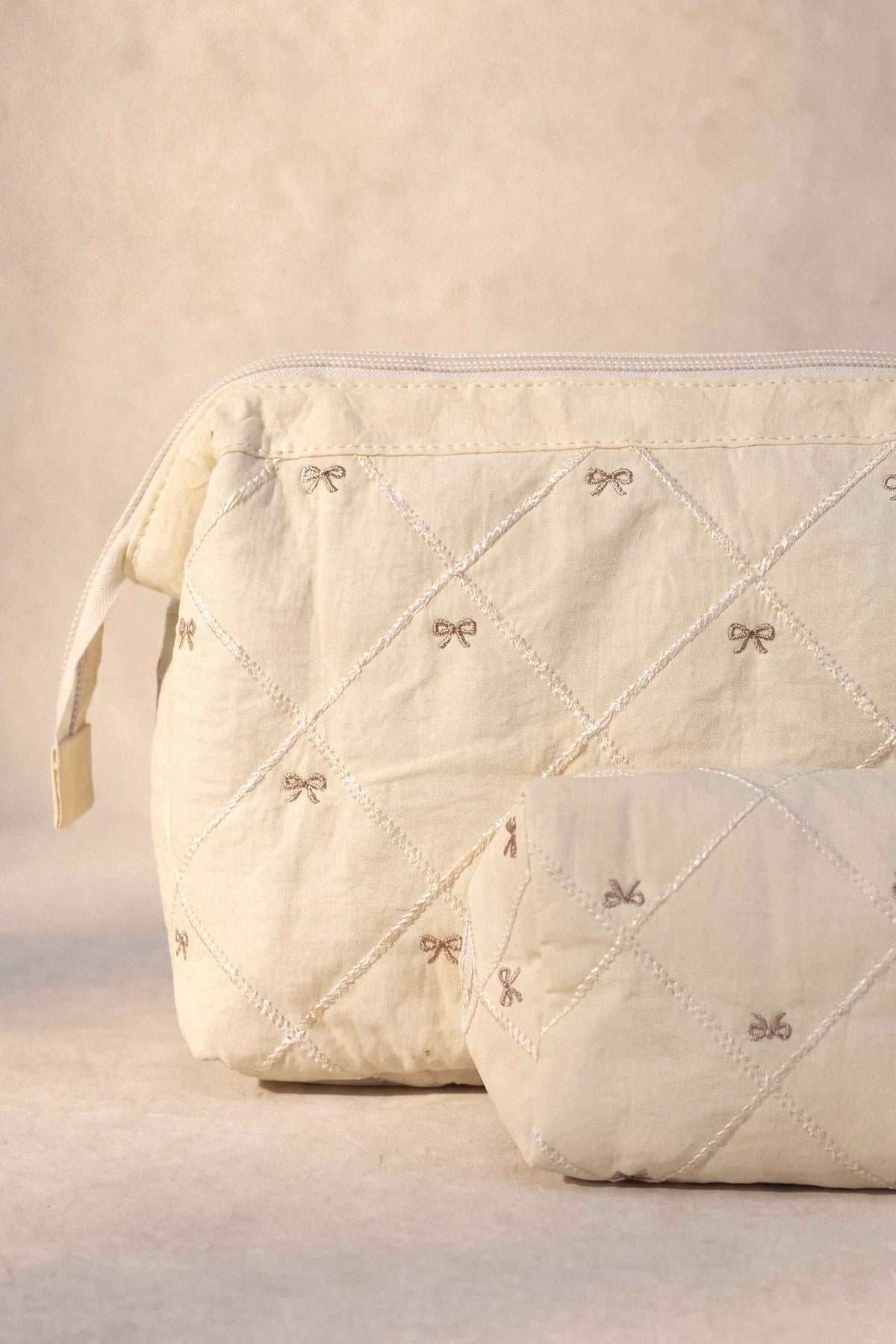 Off White Vanity Bag-1720162107 for Women - Bag Collection | Nishat | Shop Online