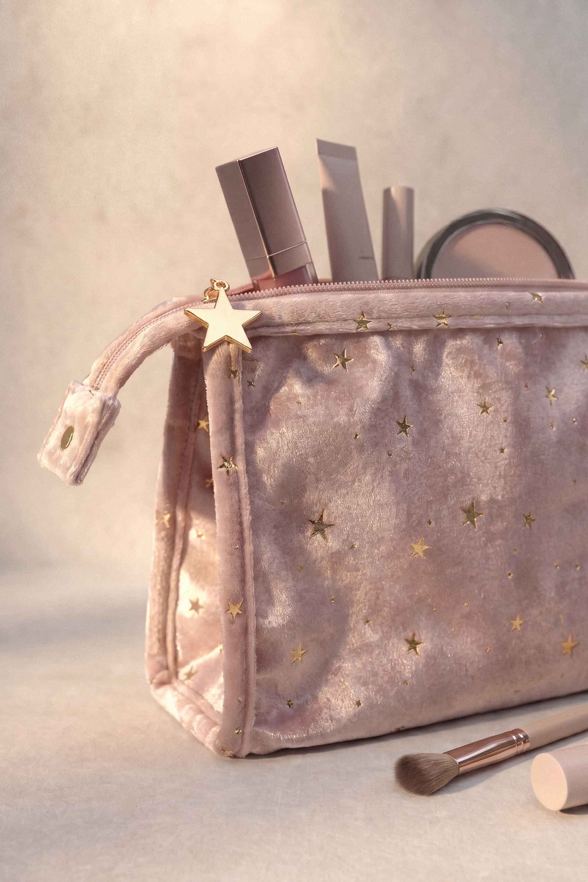 Pink Vanity Bag-1720182105 for Women - Bag Collection | Nishat | Shop Online