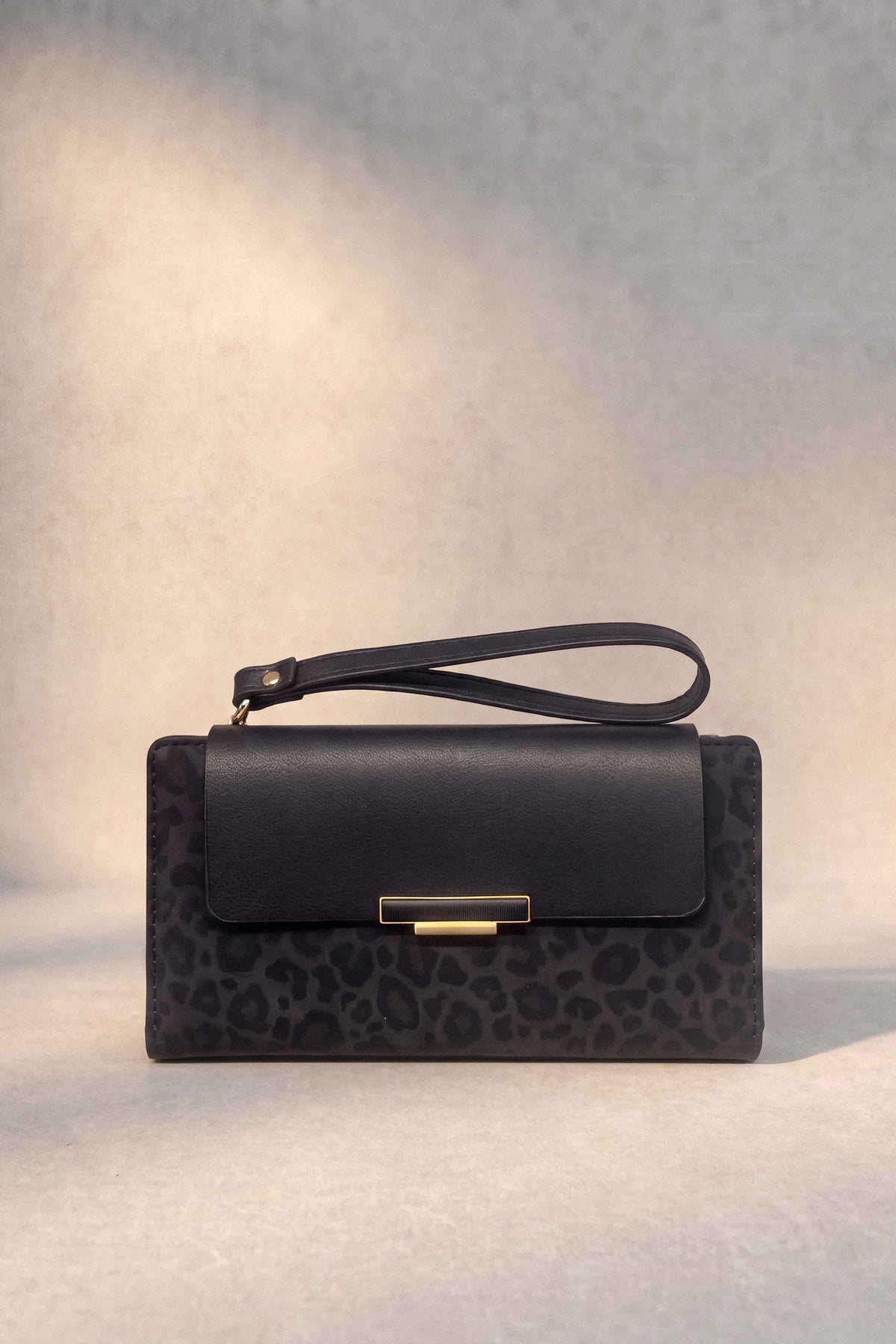 Black Wallet-1720392103 - for Women - Bag Collection | Nishat | Shop Online
