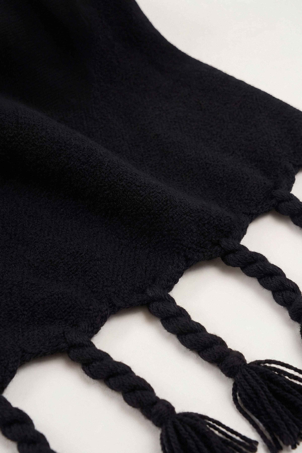 Black Women Shawl-1720462103 for Women - Shawl Collection | Nishat | Shop Online