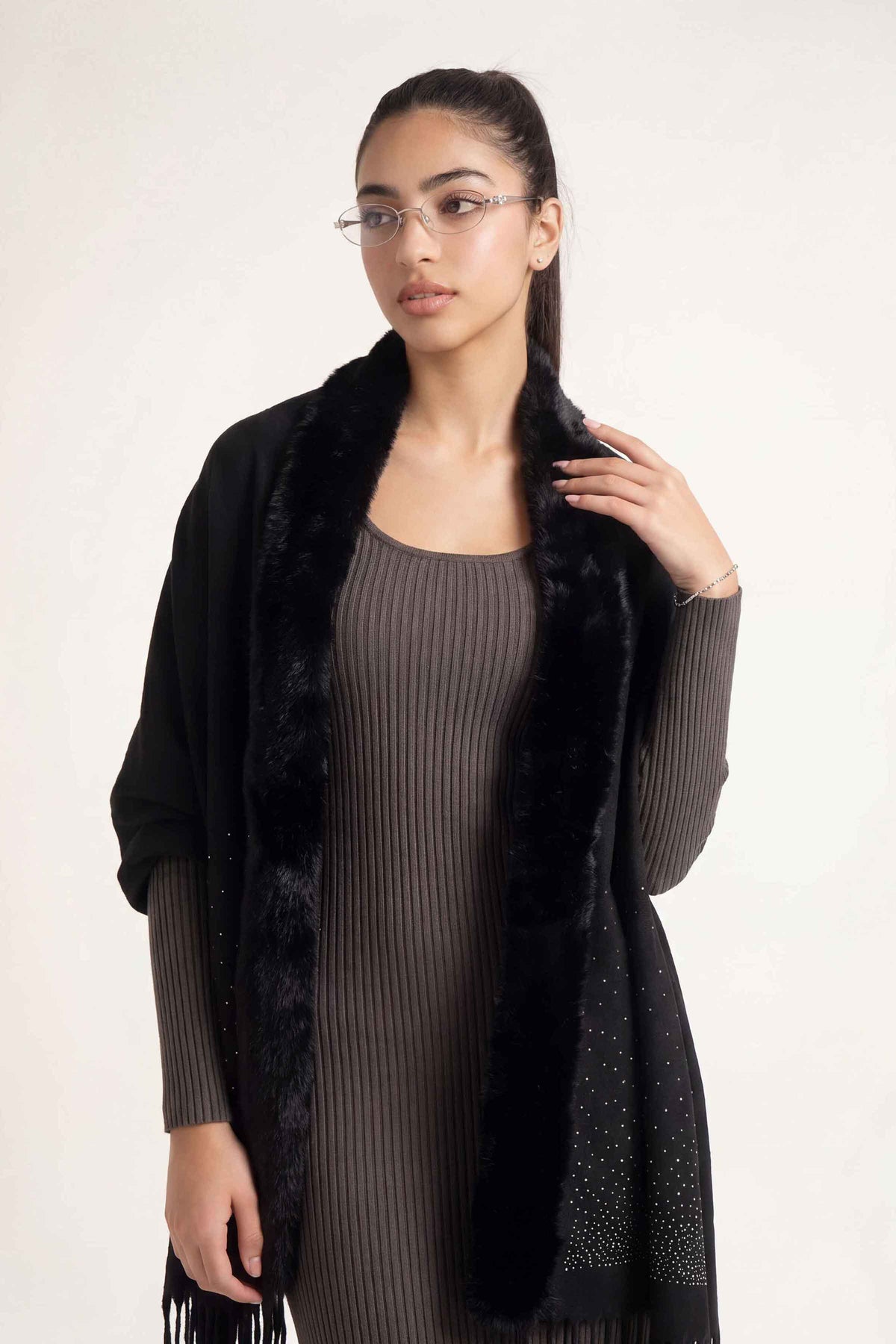 Black Cape Shawl-1721302103 for Women - Cape Shawl Collection | Nishat | Shop Online