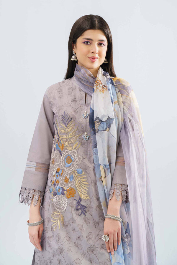 3 Piece - Embroidered Suit - 42401651