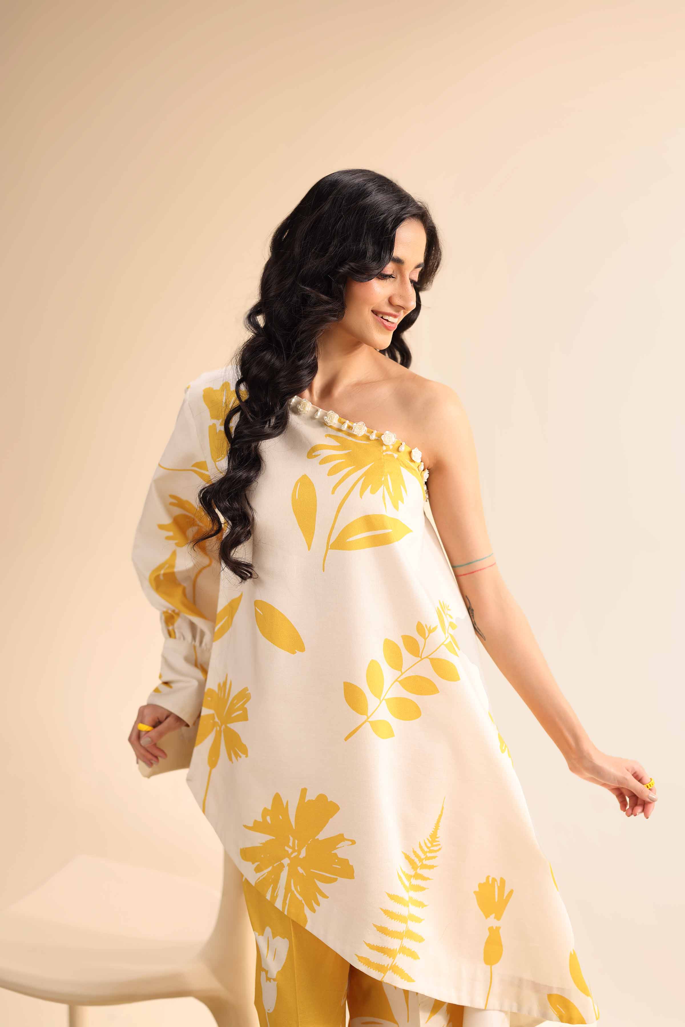 2 Piece - Printed Suit - 42501015 for Women - Unstitched Collection | Nishat | Shop Online