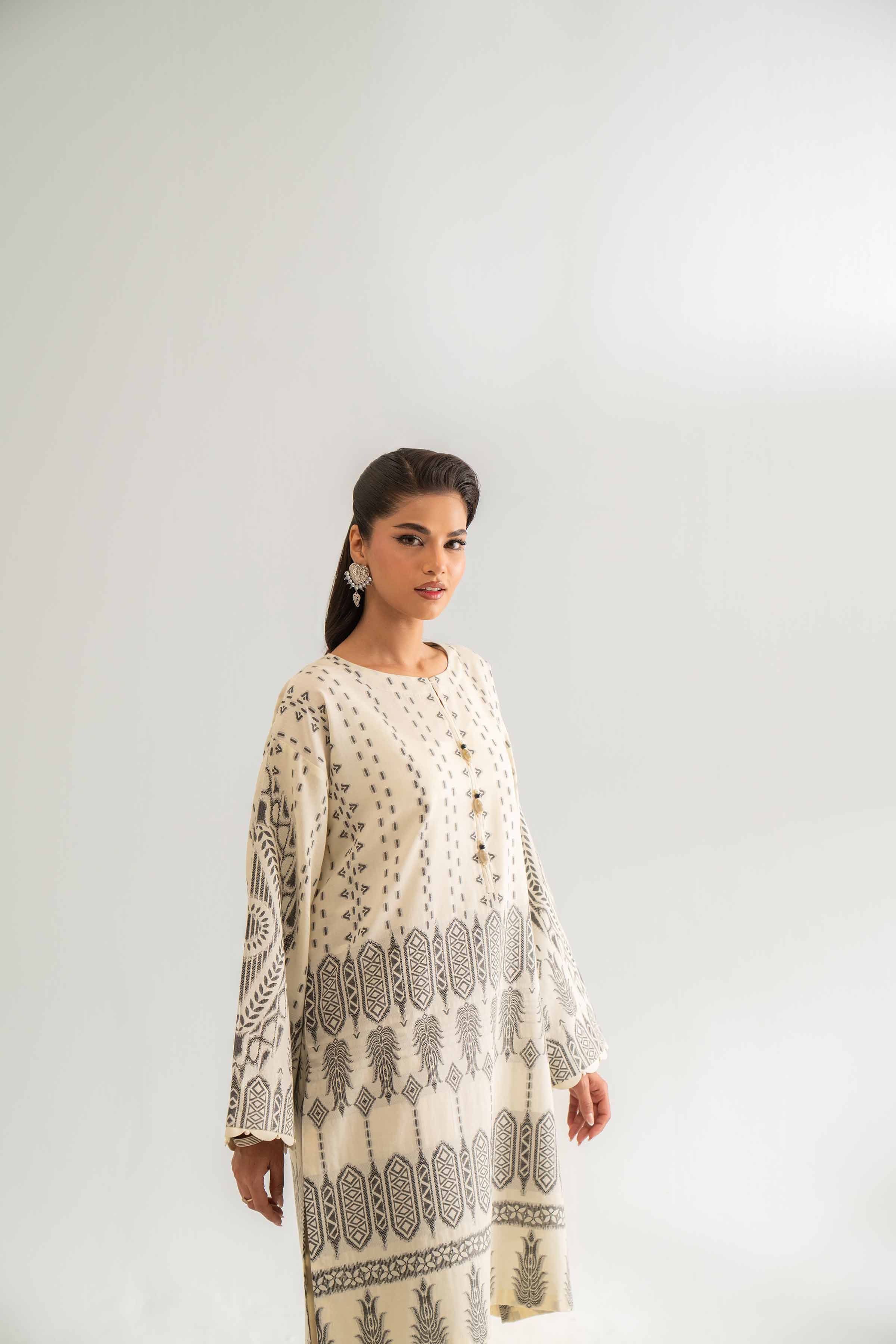 2 Piece - Jacquard Suit - 42501804 for Women - Unstitched Collection | Nishat | Shop Online