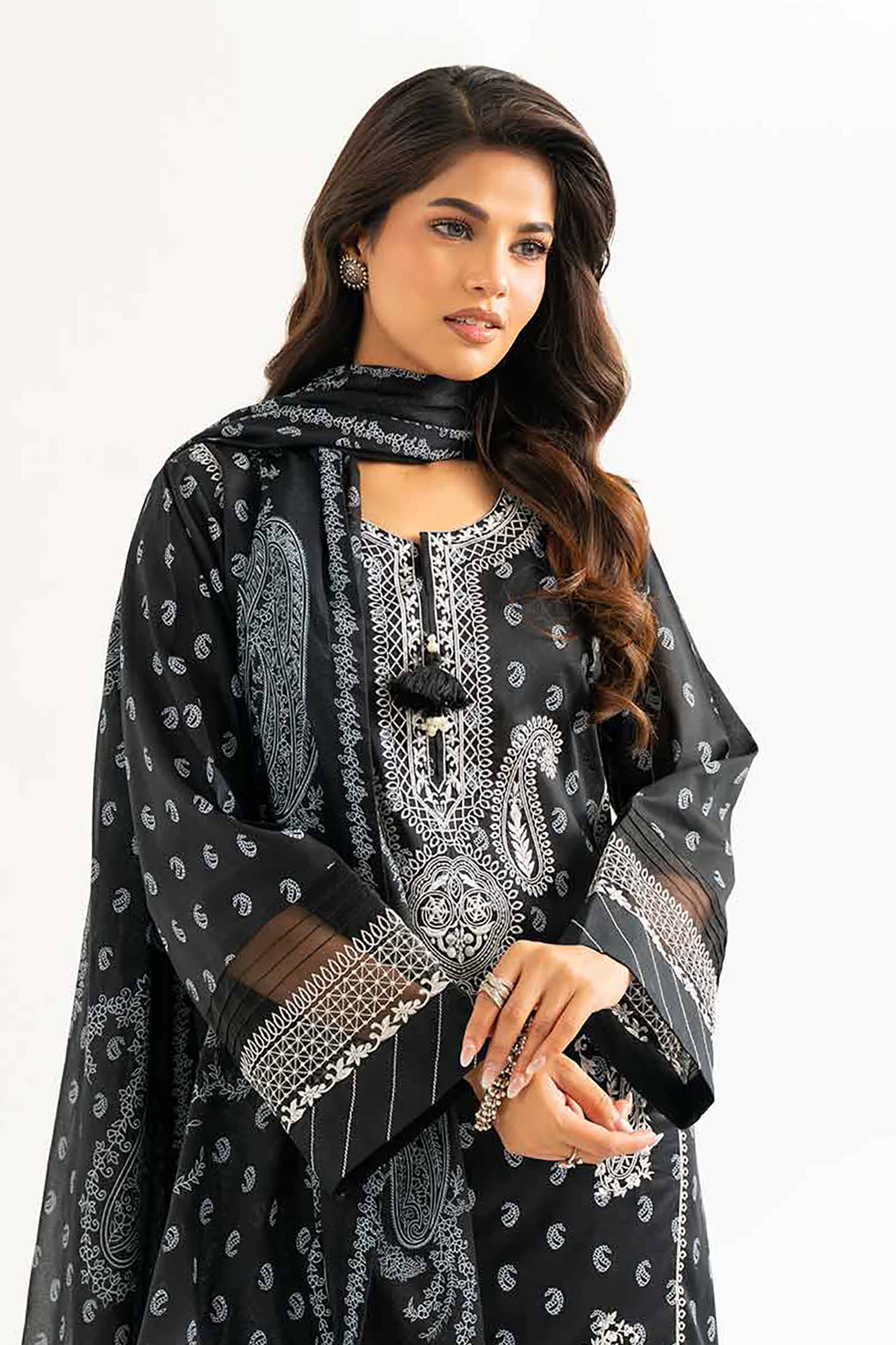 3 Piece - Paste Printed Embroidered Suit - 42501811 for Women - Unstitched Collection | Nishat | Shop Online