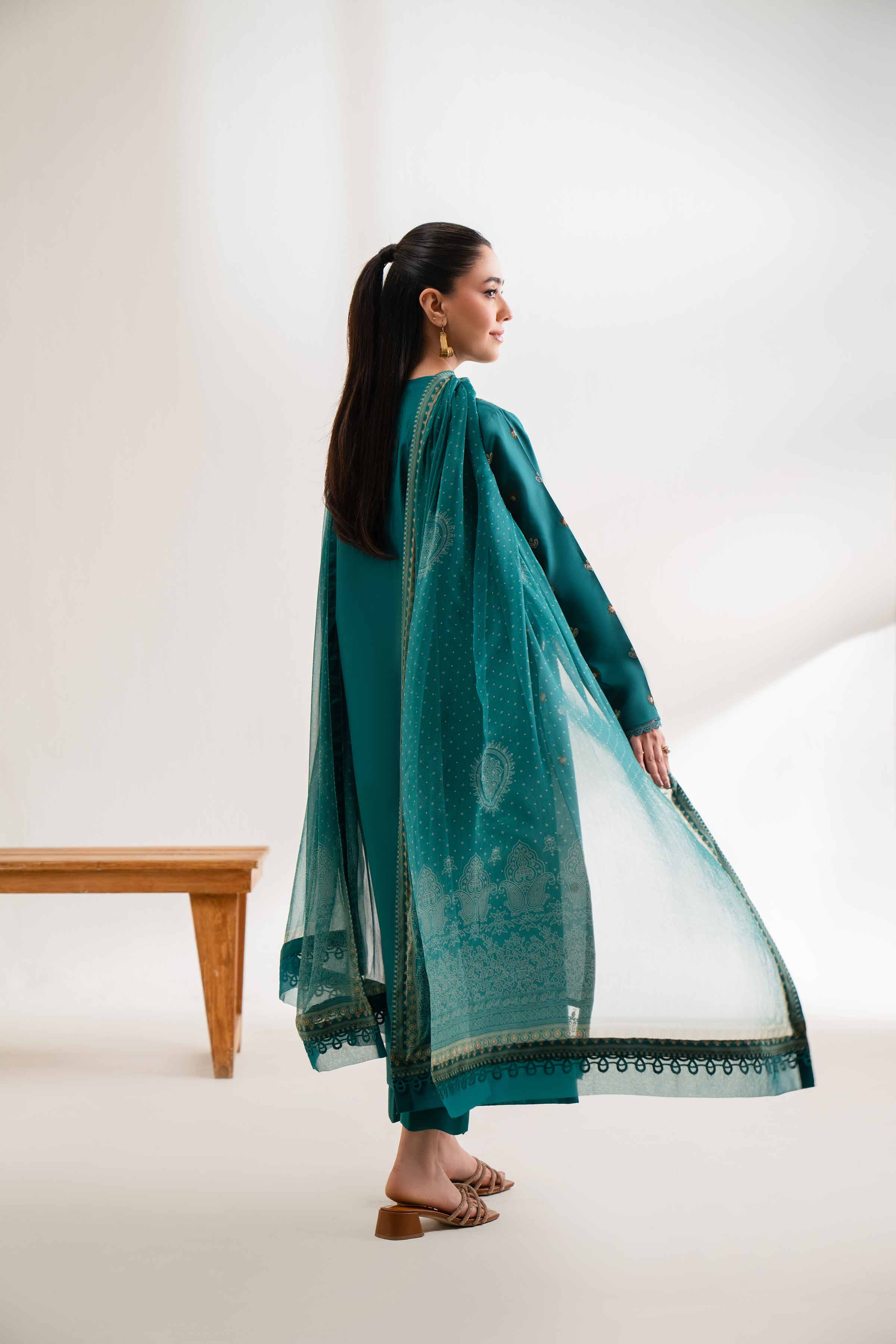 3 Piece - Jacquard Embroidered Suit - 42501824 for Women - Unstitched Collection | Nishat | Shop Online