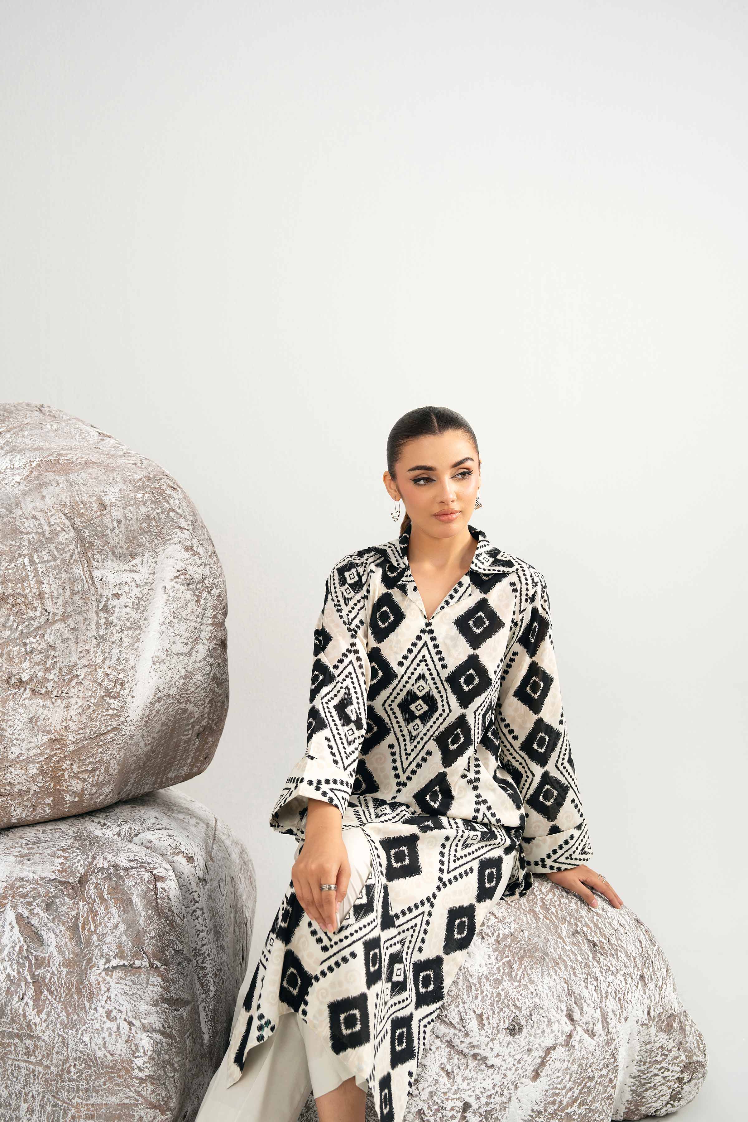 2 Piece - Printed Suit - 42502000 for Women - Unstitched Collection | Nishat | Shop Online