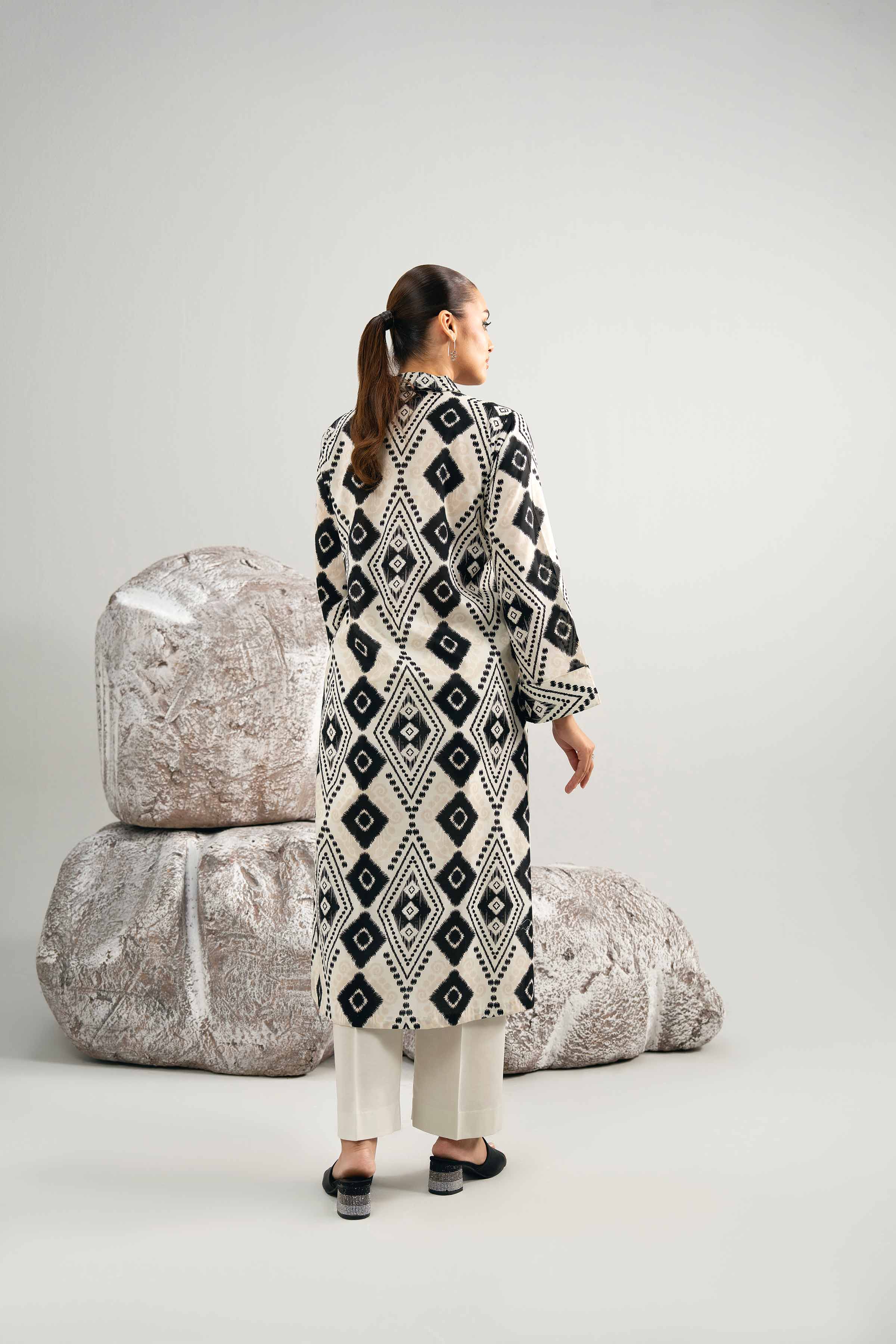 2 Piece - Printed Suit - 42502000 for Women - Unstitched Collection | Nishat | Shop Online