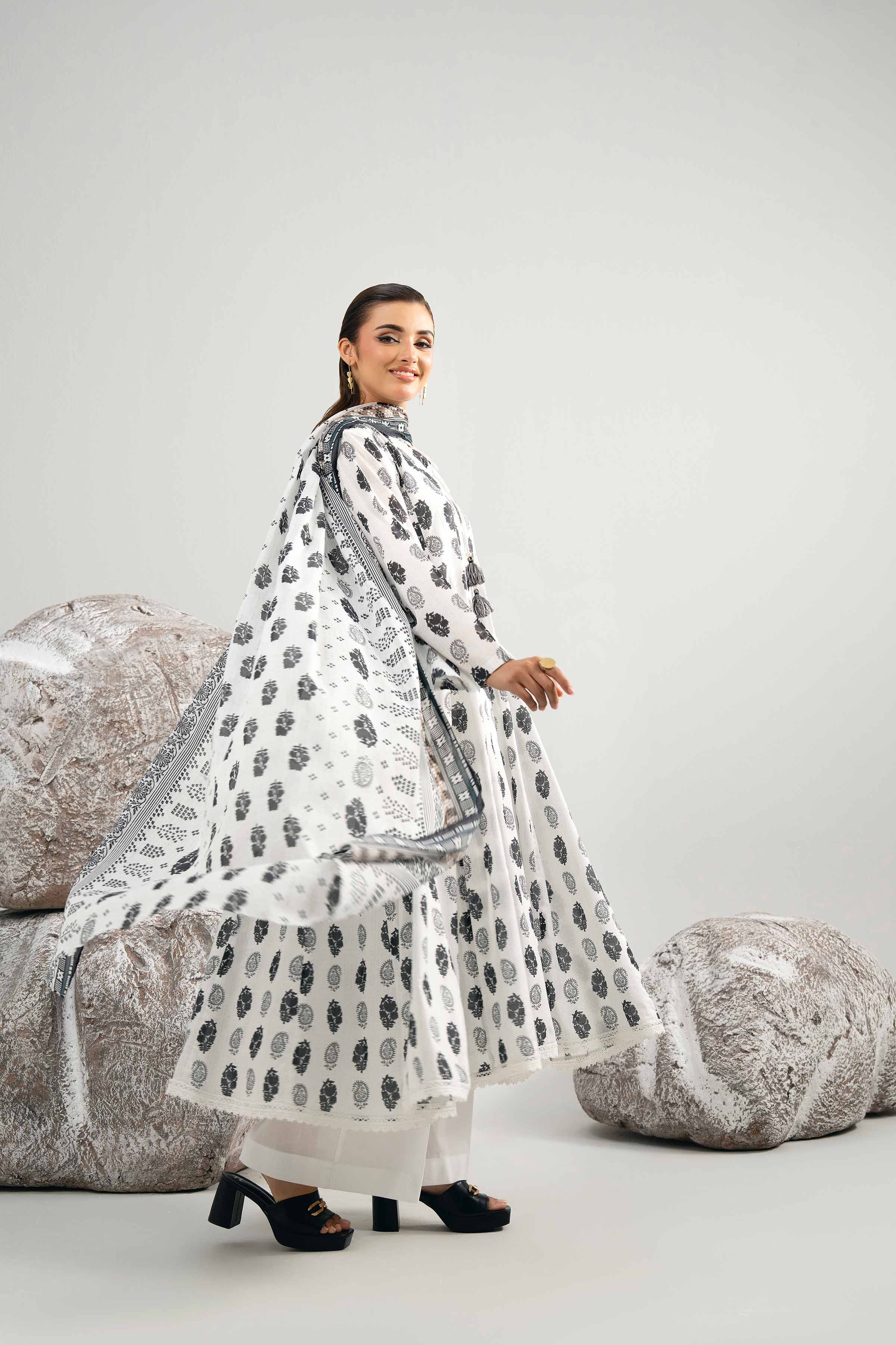 3 Piece - Printed Suit - 42502021 for Women - Unstitched Collection | Nishat | Shop Online
