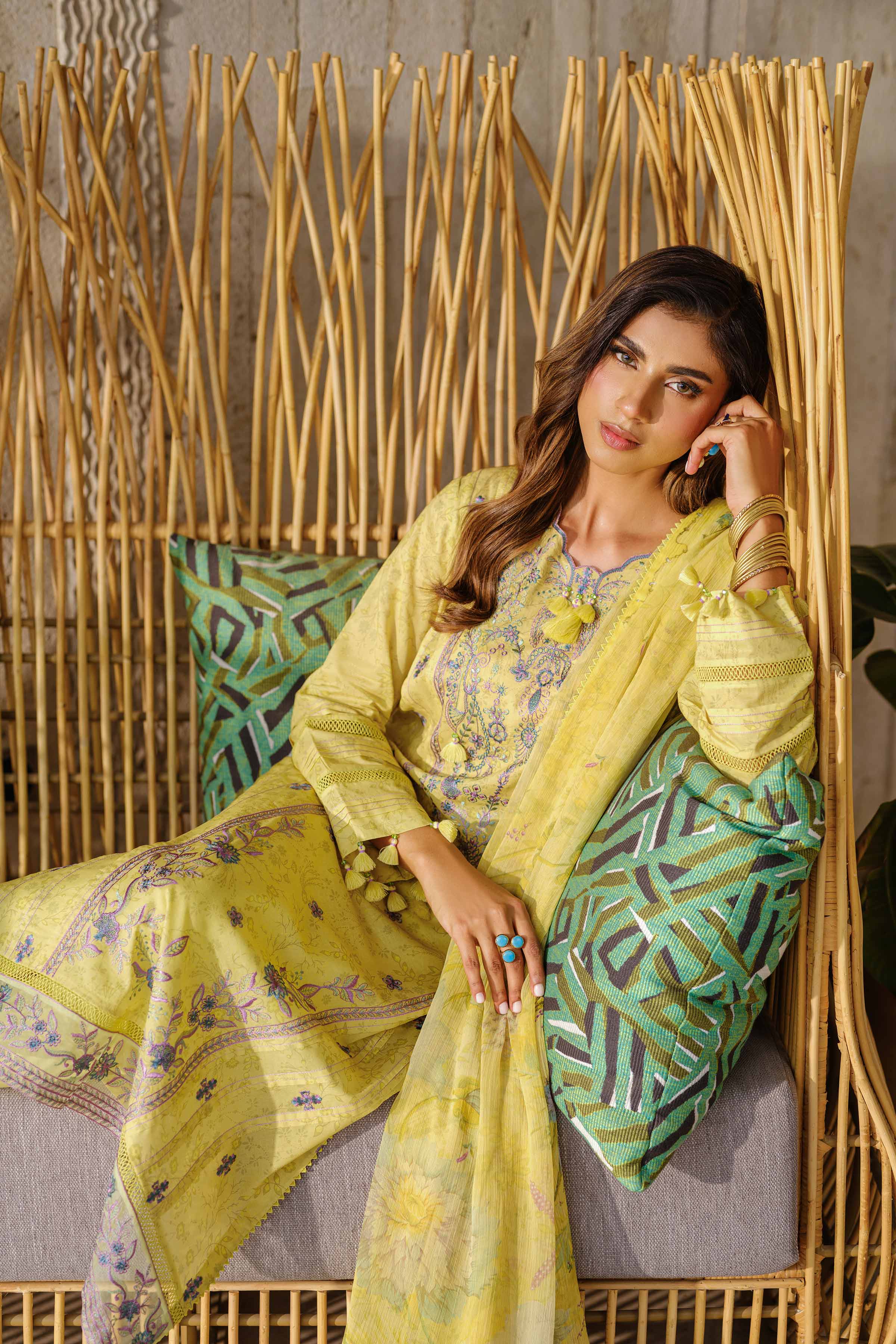 2 Piece - Digital Printed Embroidered Suit - 42502078
