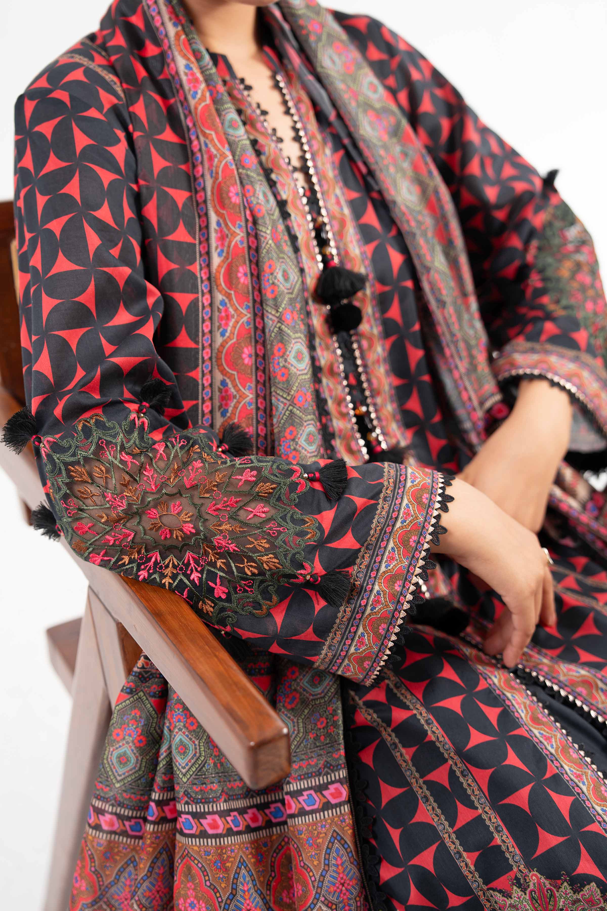 3 Piece - Digital Printed Suit - 42502139 for Women - Unstitched Collection | Nishat | Shop Online
